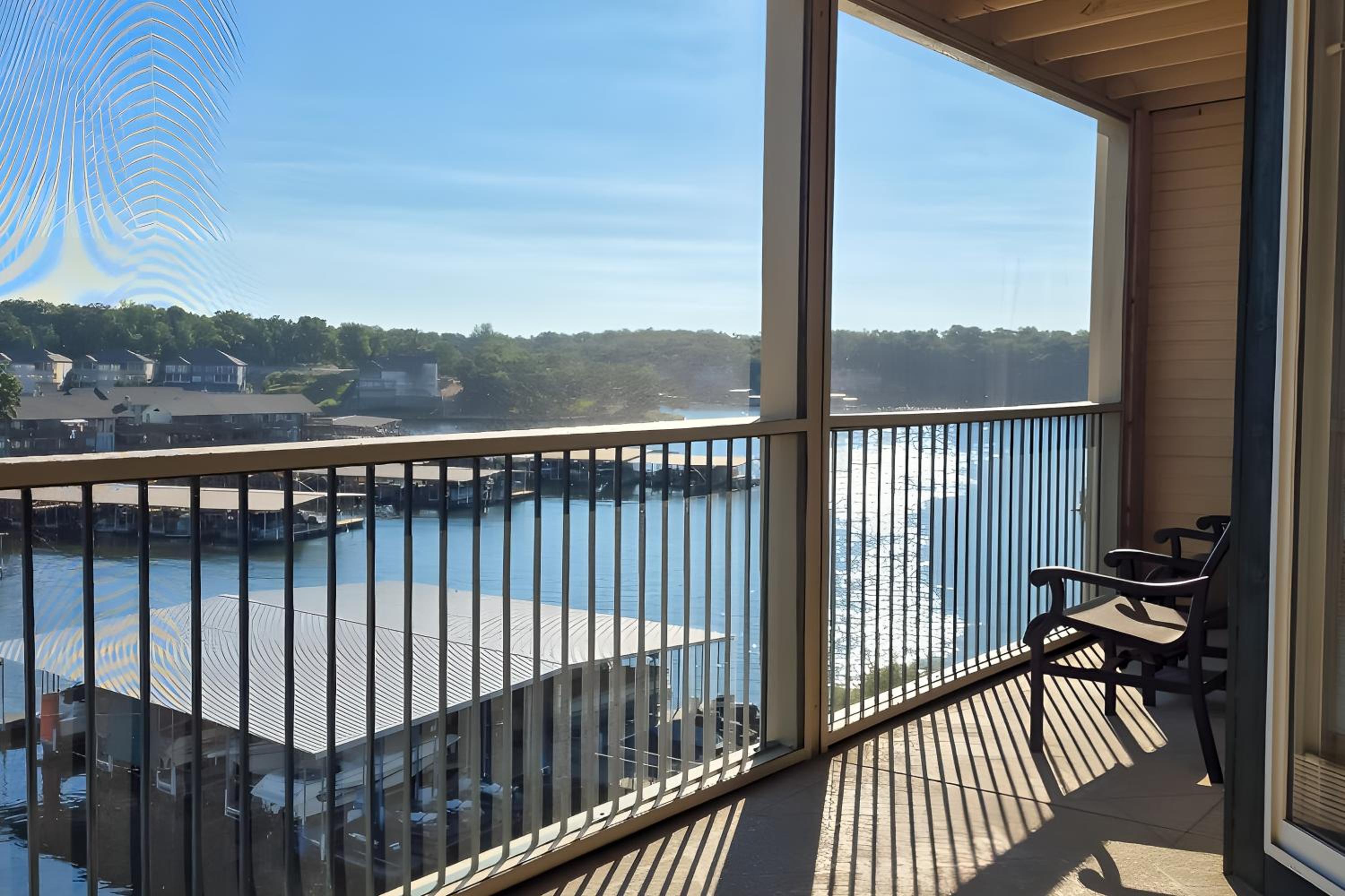 Waterfront Balcony! Condo on Lake of the Ozarks