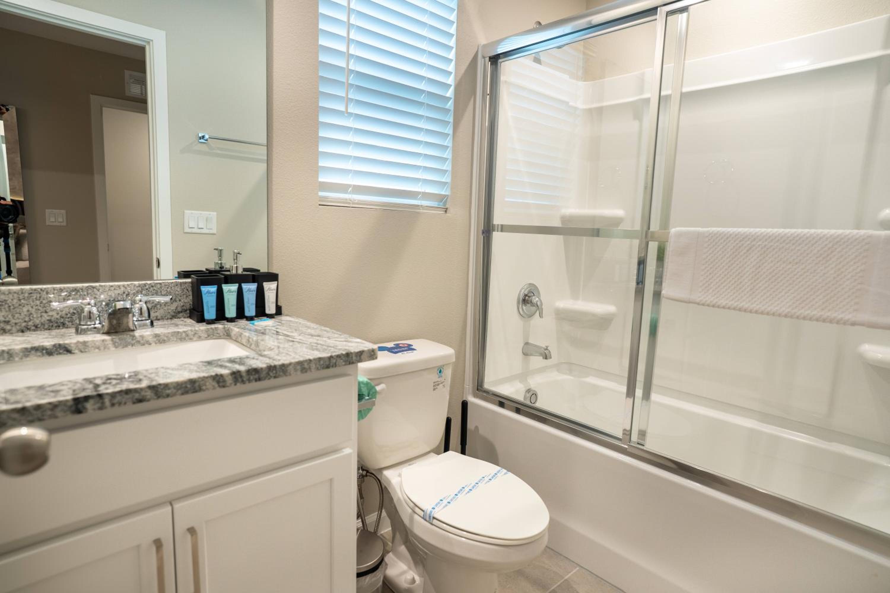 Luxury 7BR 7BA House w Private Pool Disney