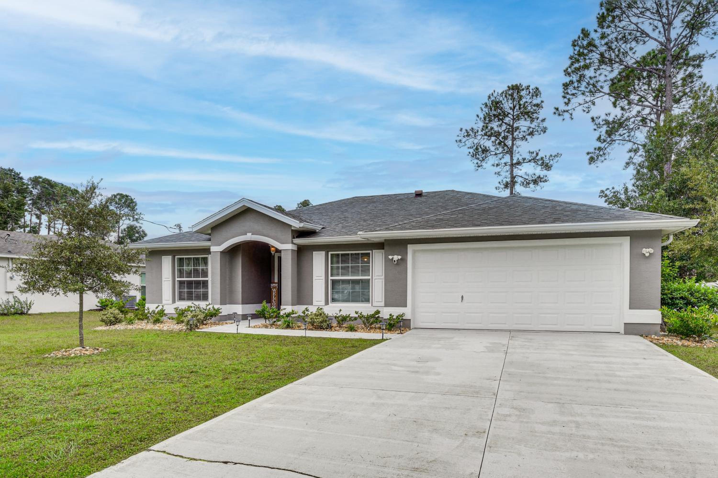 Snowbirds Nest with Easy Beach Access in Palm Coast