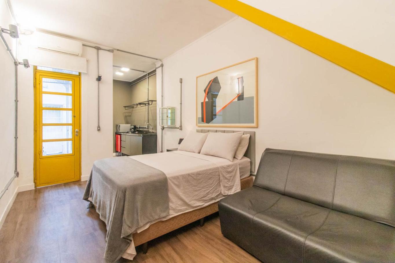 Loft c Ar-condicionado e Smart Lock - Cidade Baixa