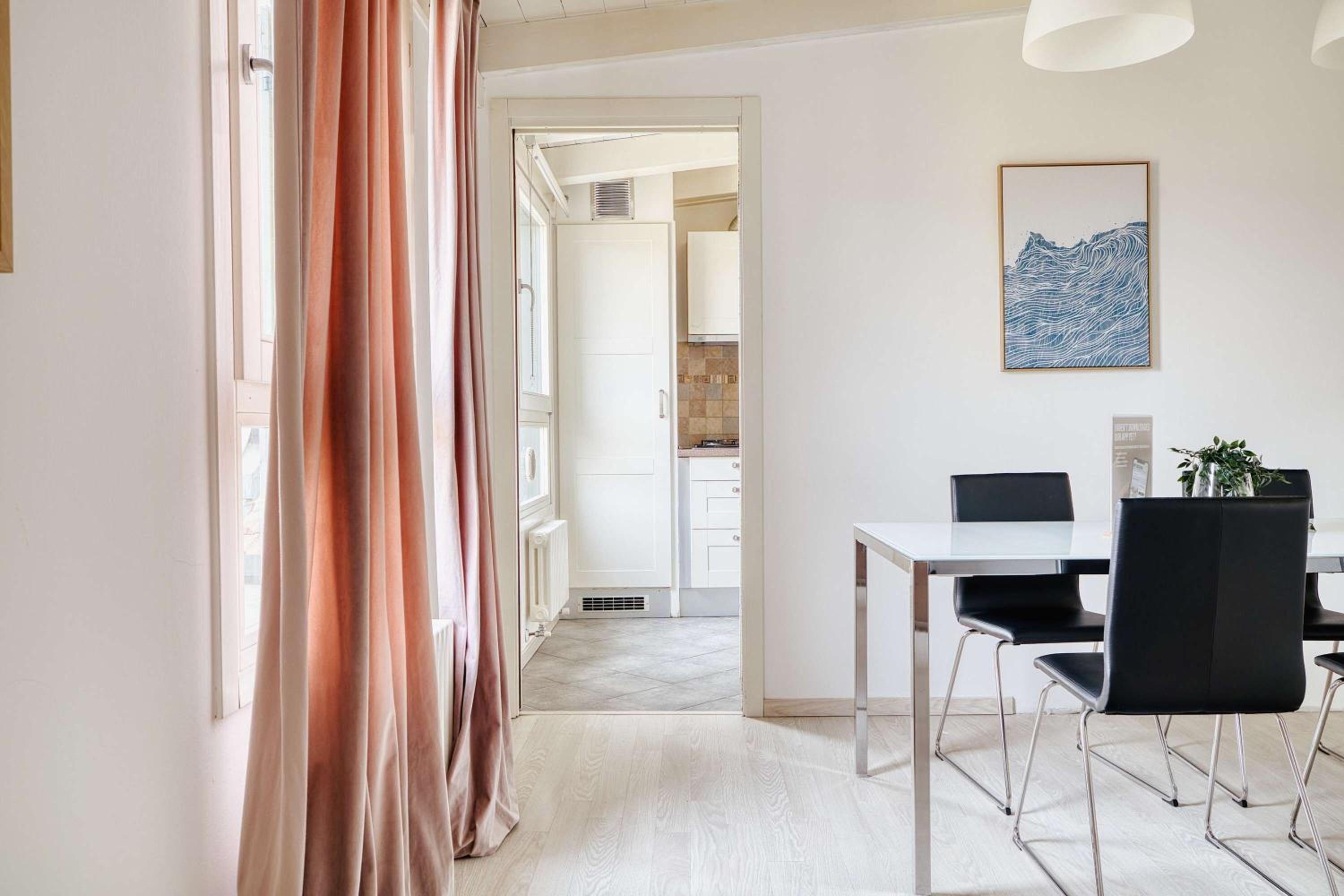 Bright flat in the Heart of Porta Venezia