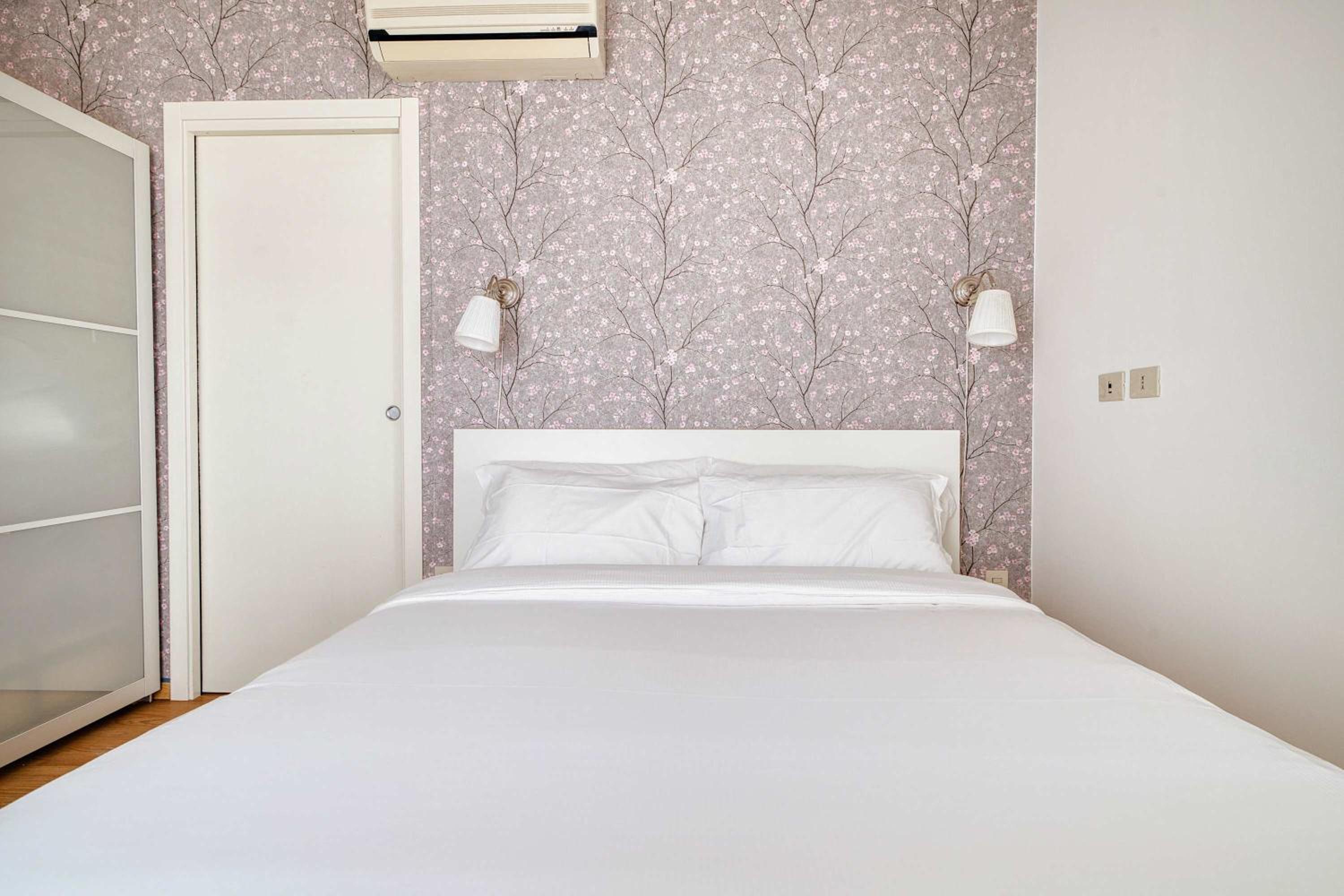 Bright flat in the Heart of Porta Venezia
