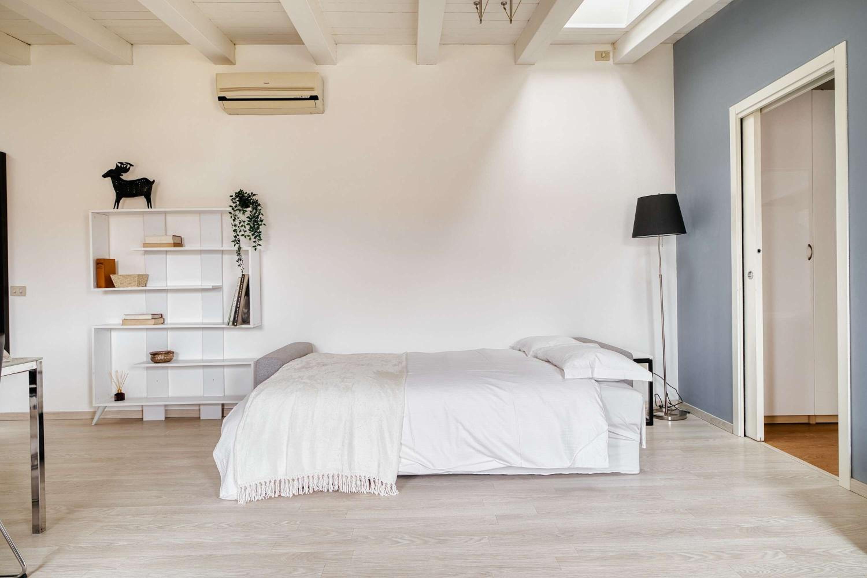 Bright flat in the Heart of Porta Venezia