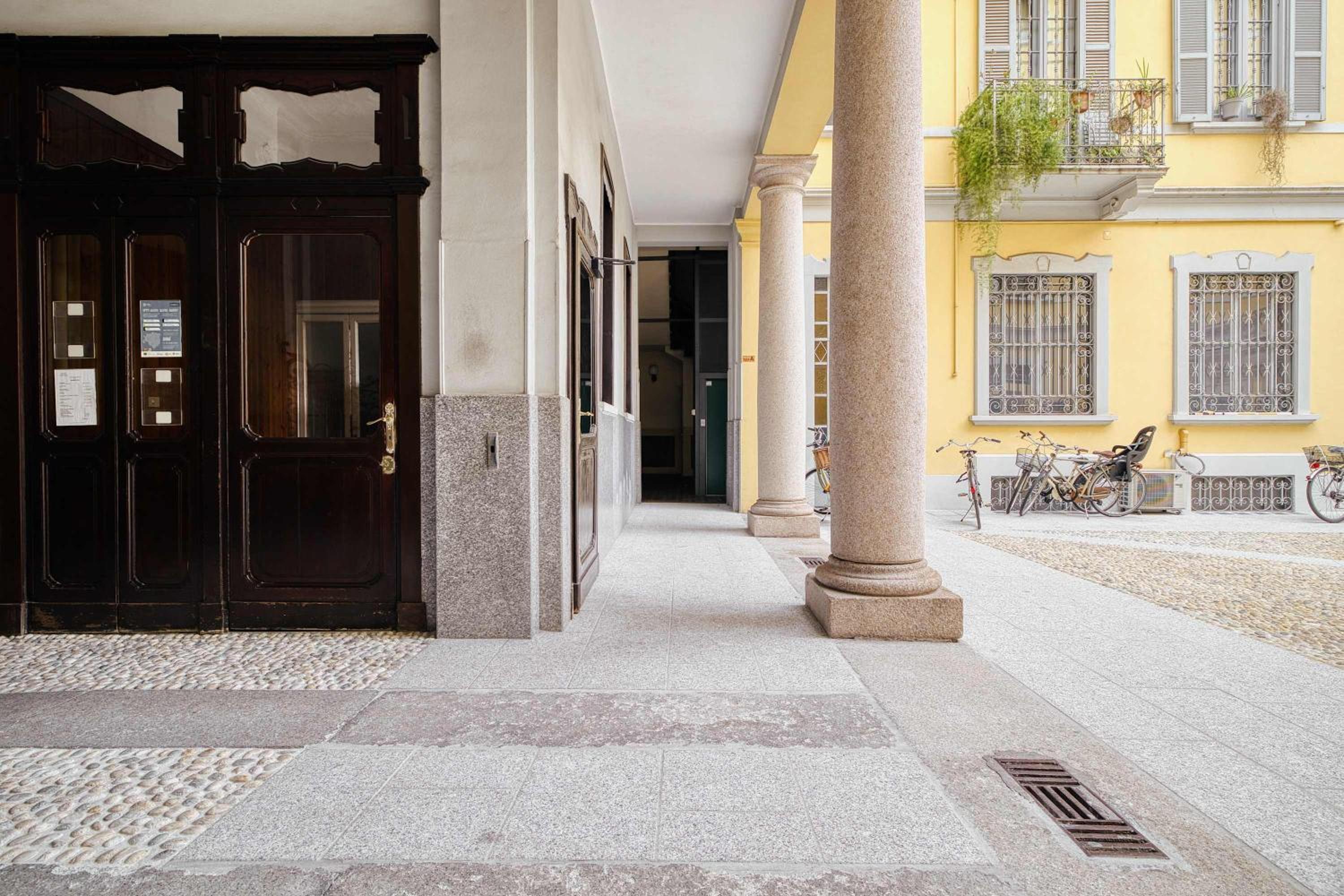 Bright flat in the Heart of Porta Venezia