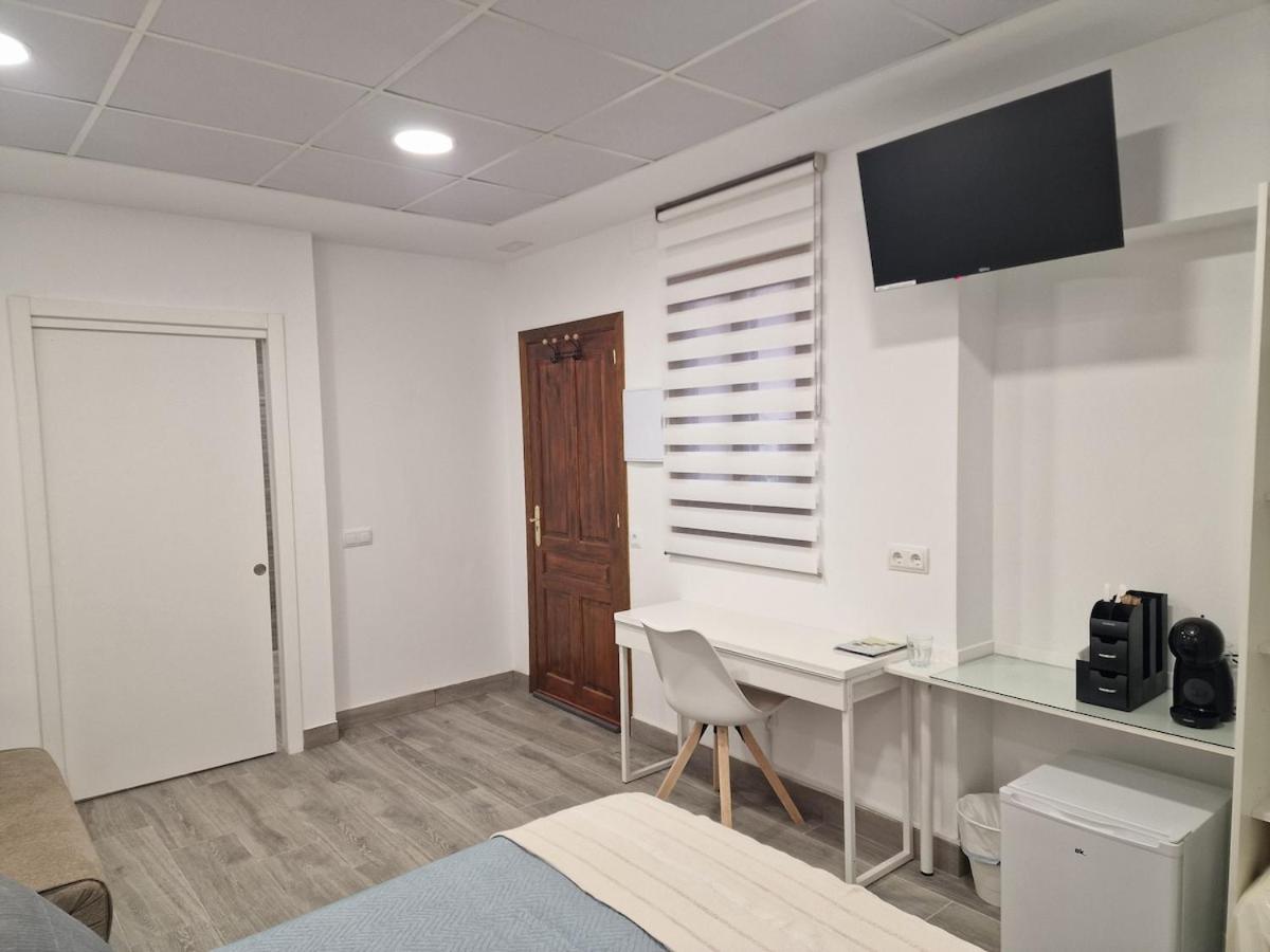 Habitación 1 con Baño Privado Casa Siglo XV Termas Romanas
