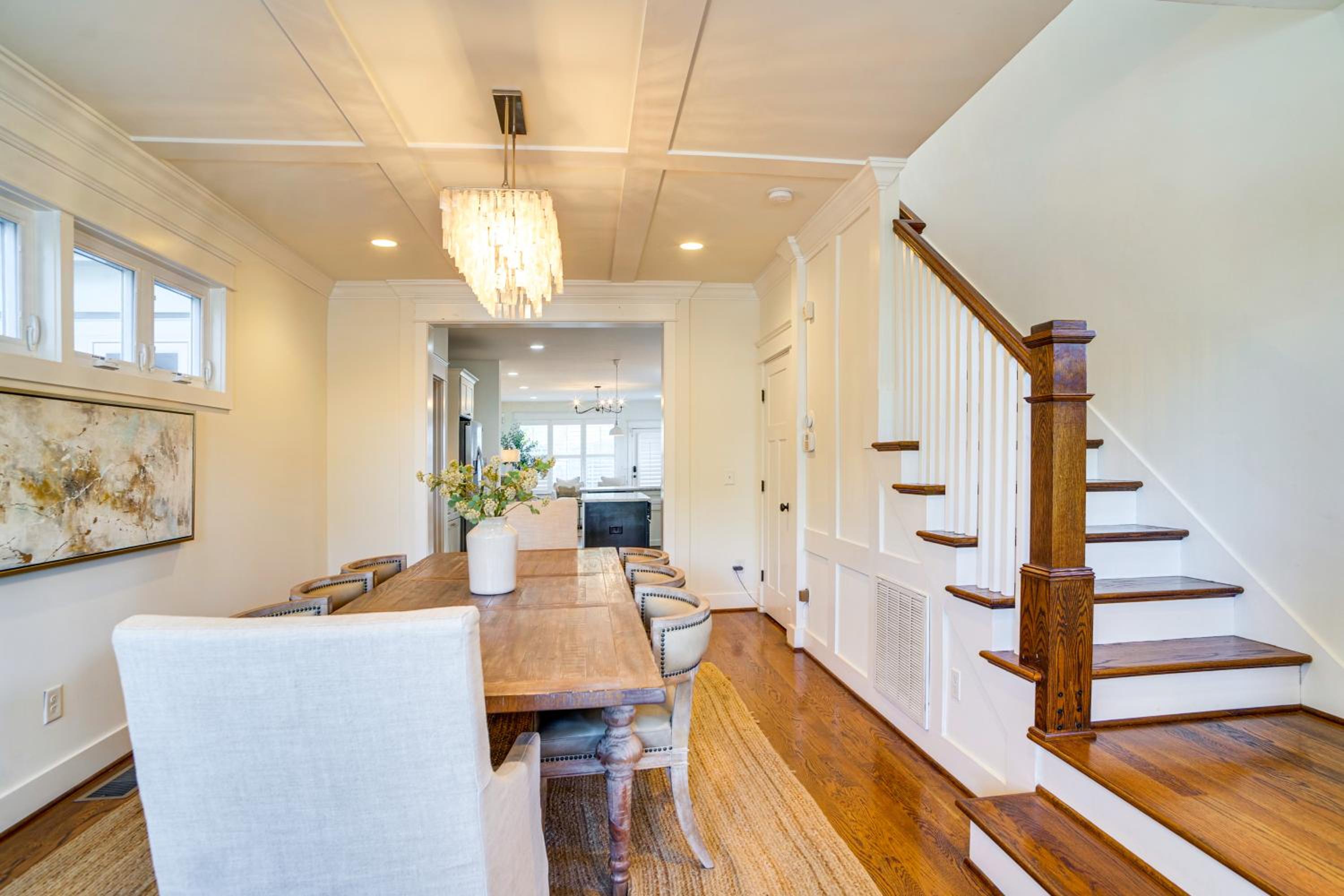 Walk to 12 South Getaway with Outdoor Dining!