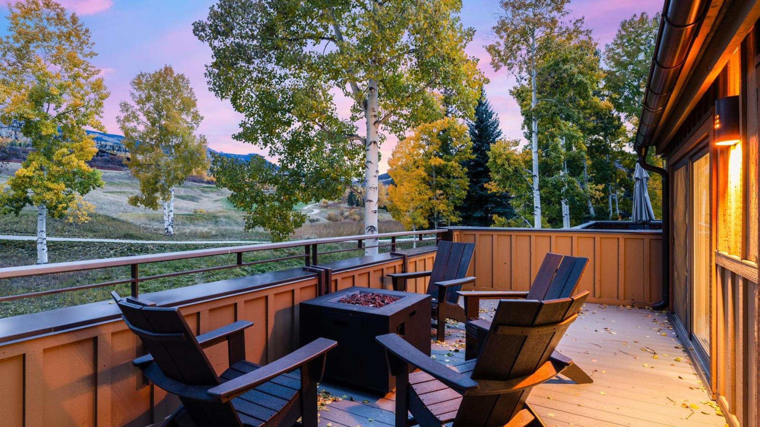 Steps from Snowmass Village Fireplace Firepit Mountain Views Aspen Glow Retreat by AvantStay