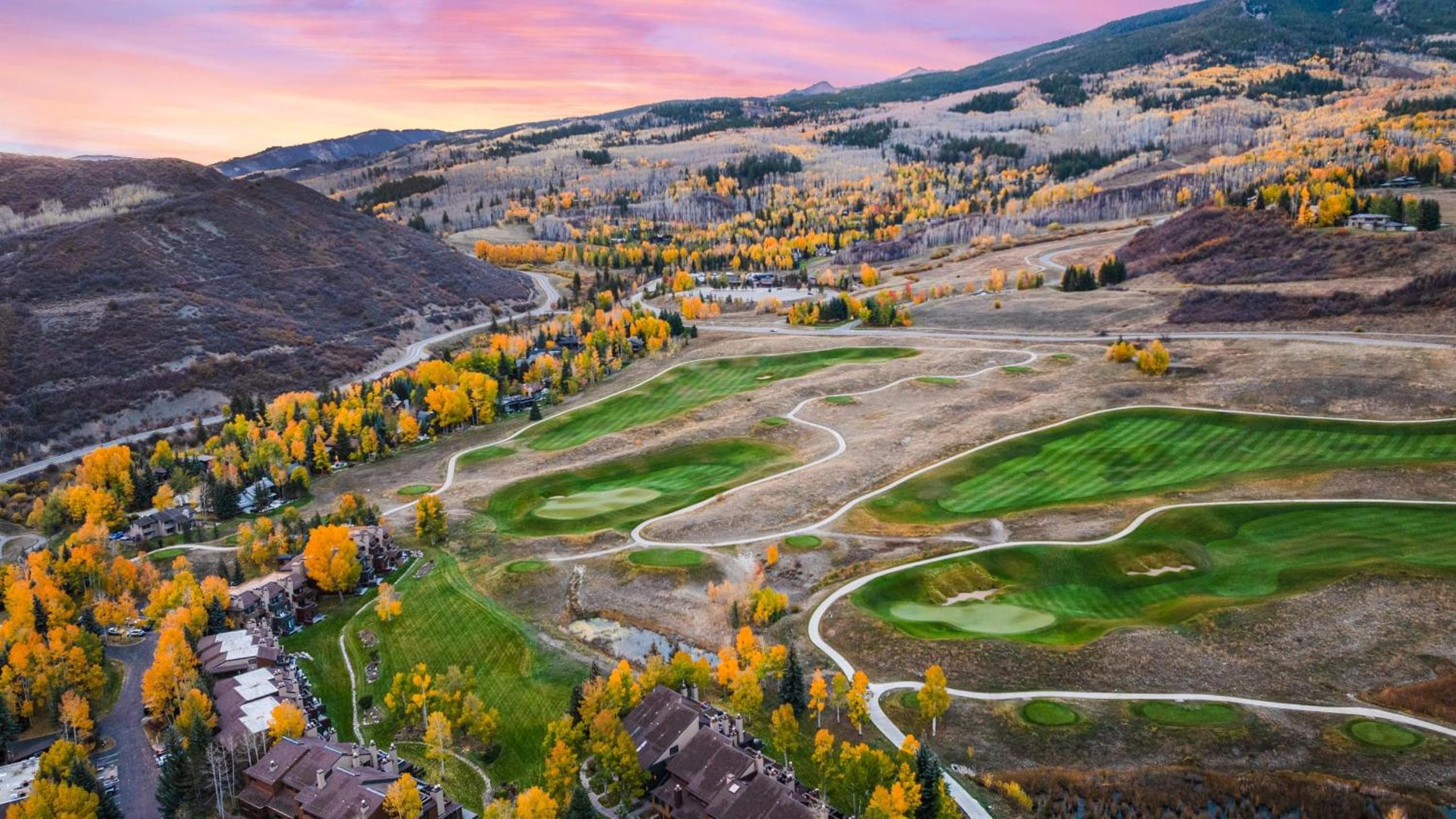Steps from Snowmass Village Fireplace Firepit Mountain Views Aspen Glow Retreat by AvantStay
