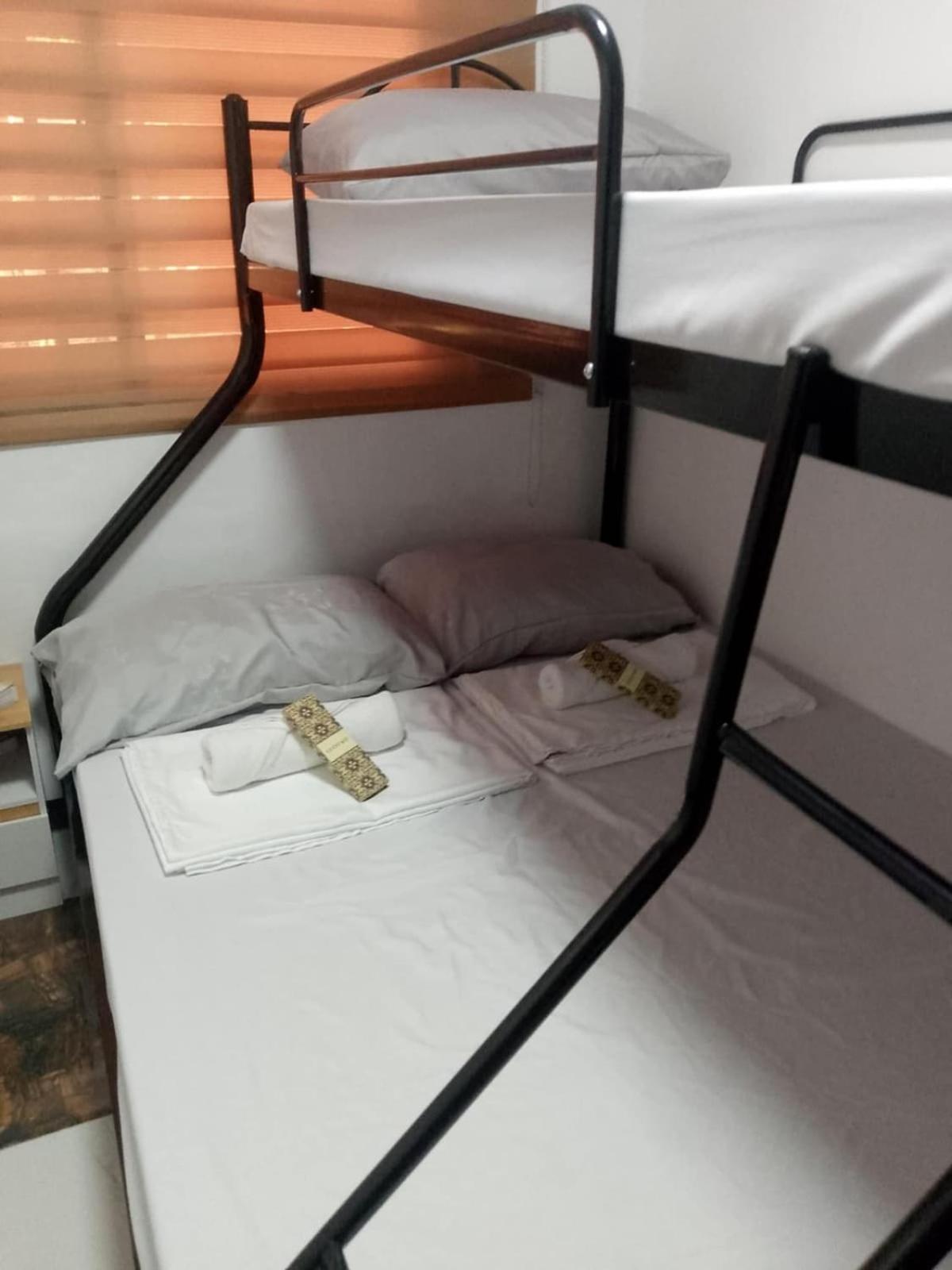 CasaCavite - Your Chill Hideaway and Mini-Resort Just Minutes from all the Tagaytay-Silang-Nuvali Action!