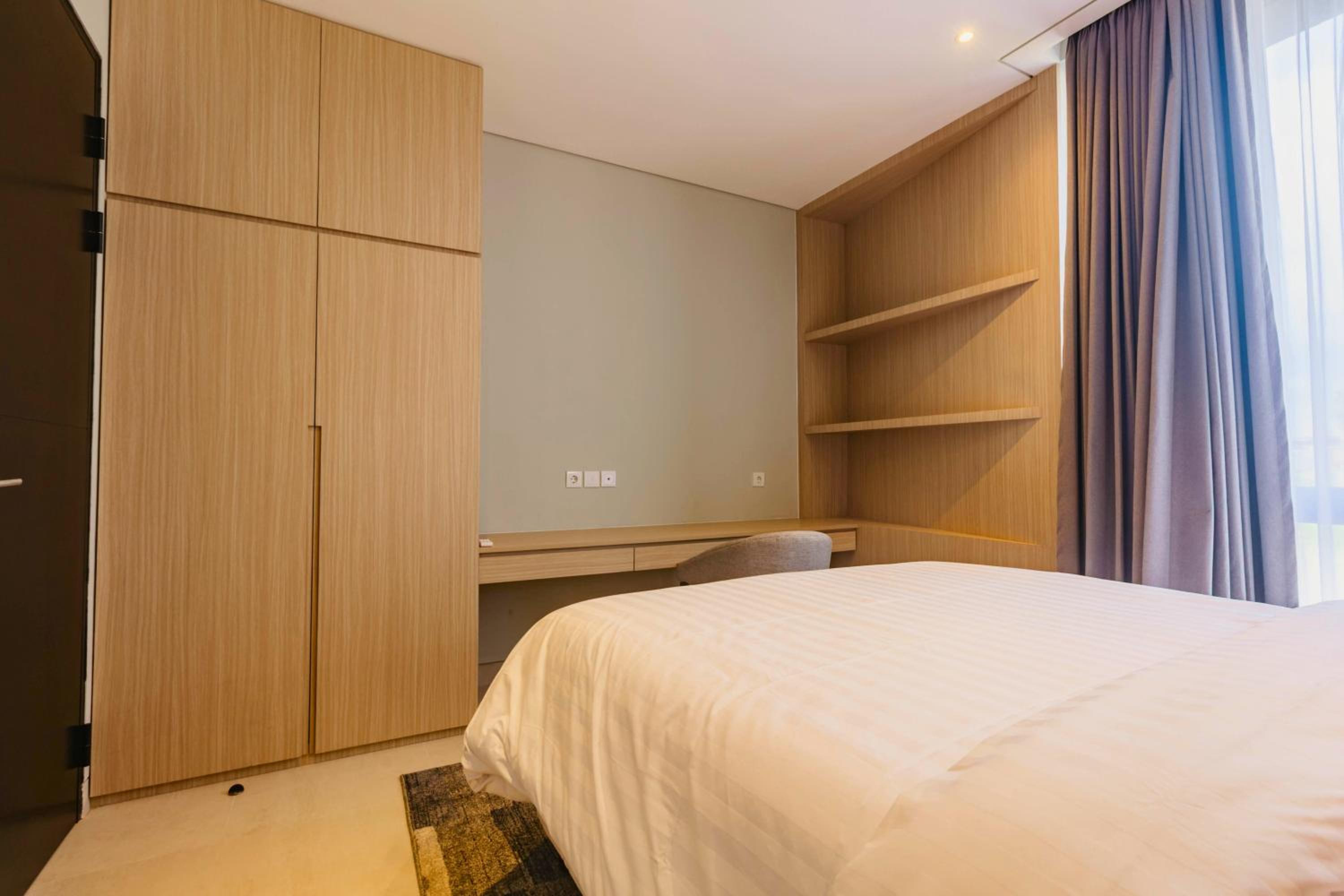Resvara F25 - 3BR Private Pool Villa in Ciputra