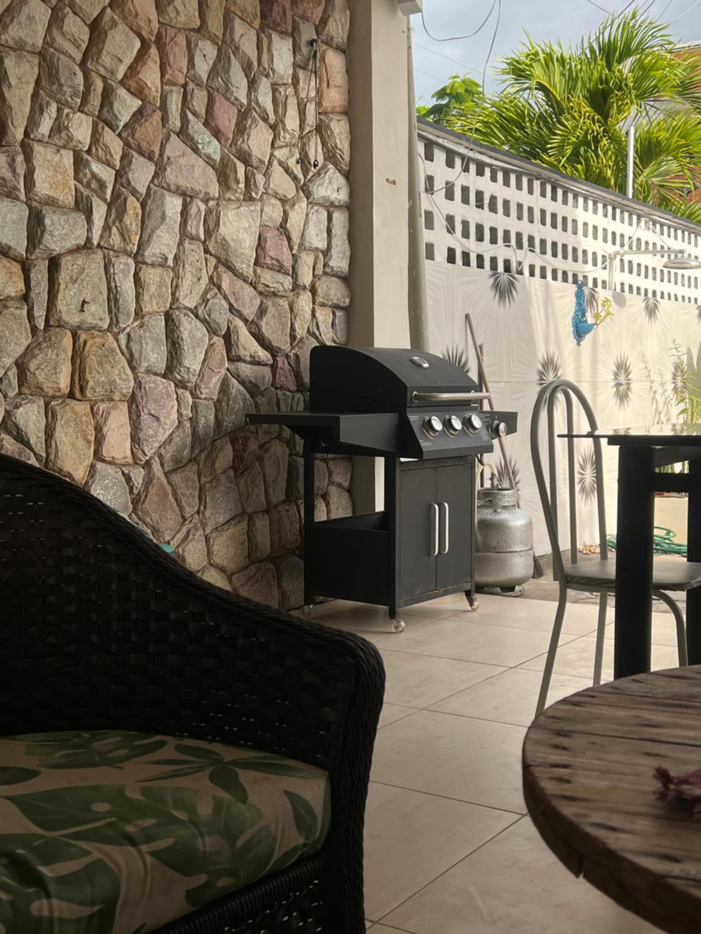 Casa 100 metros da praia do bessa