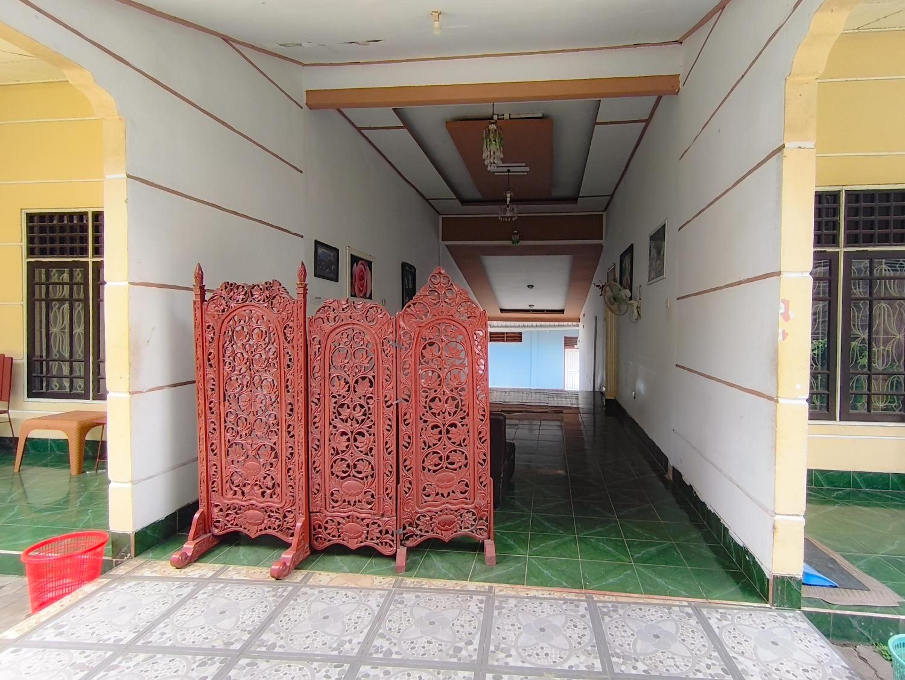 Loox Hotel Grand Aroya