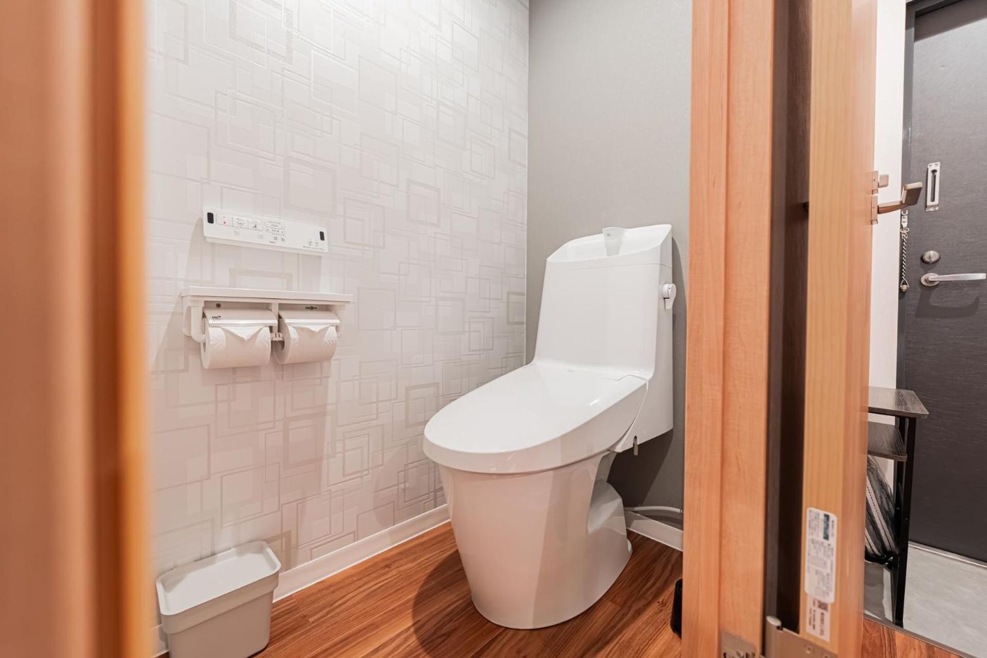 saiei hotel 302