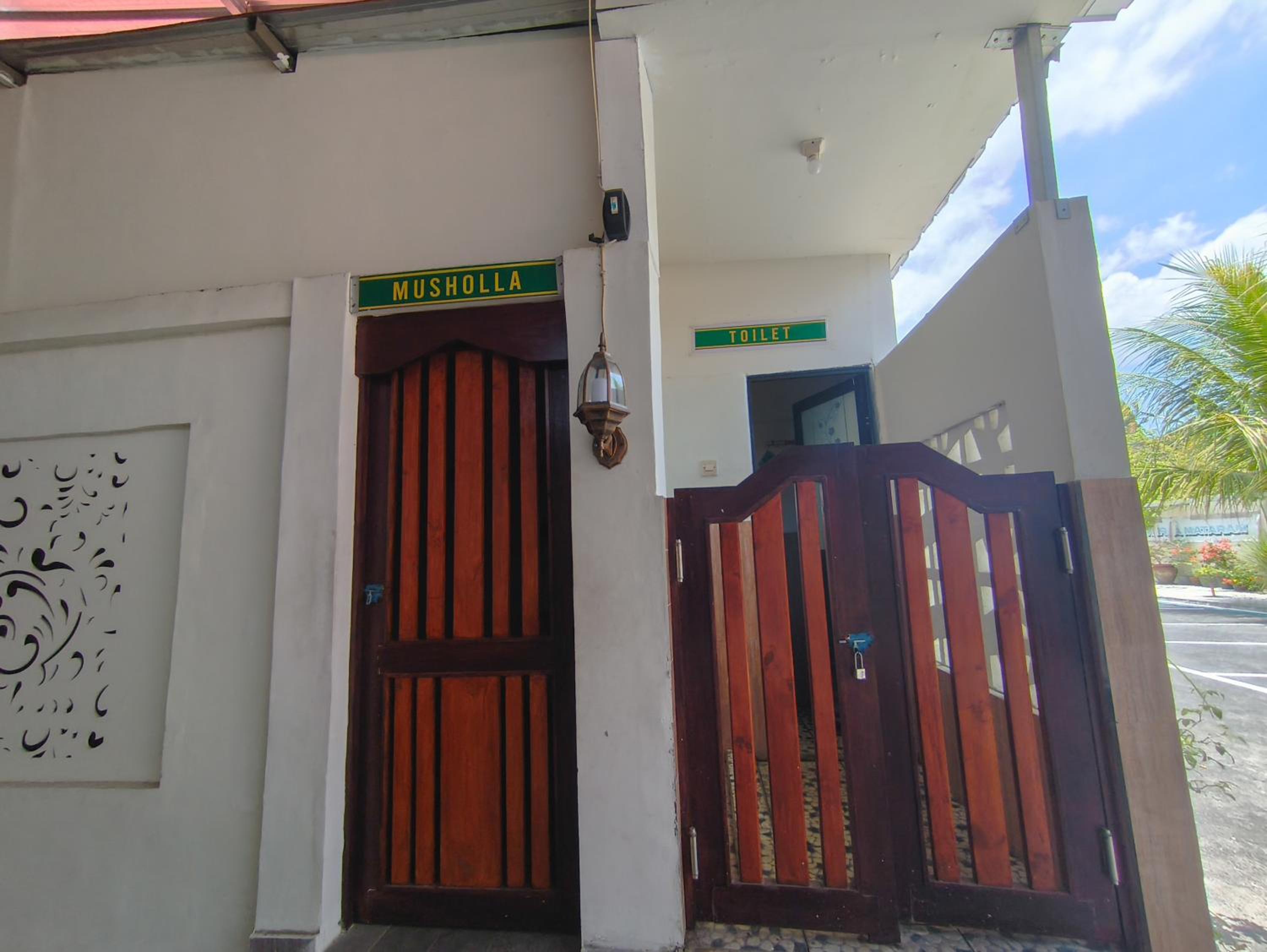 Loox Hotel Grand Aroya