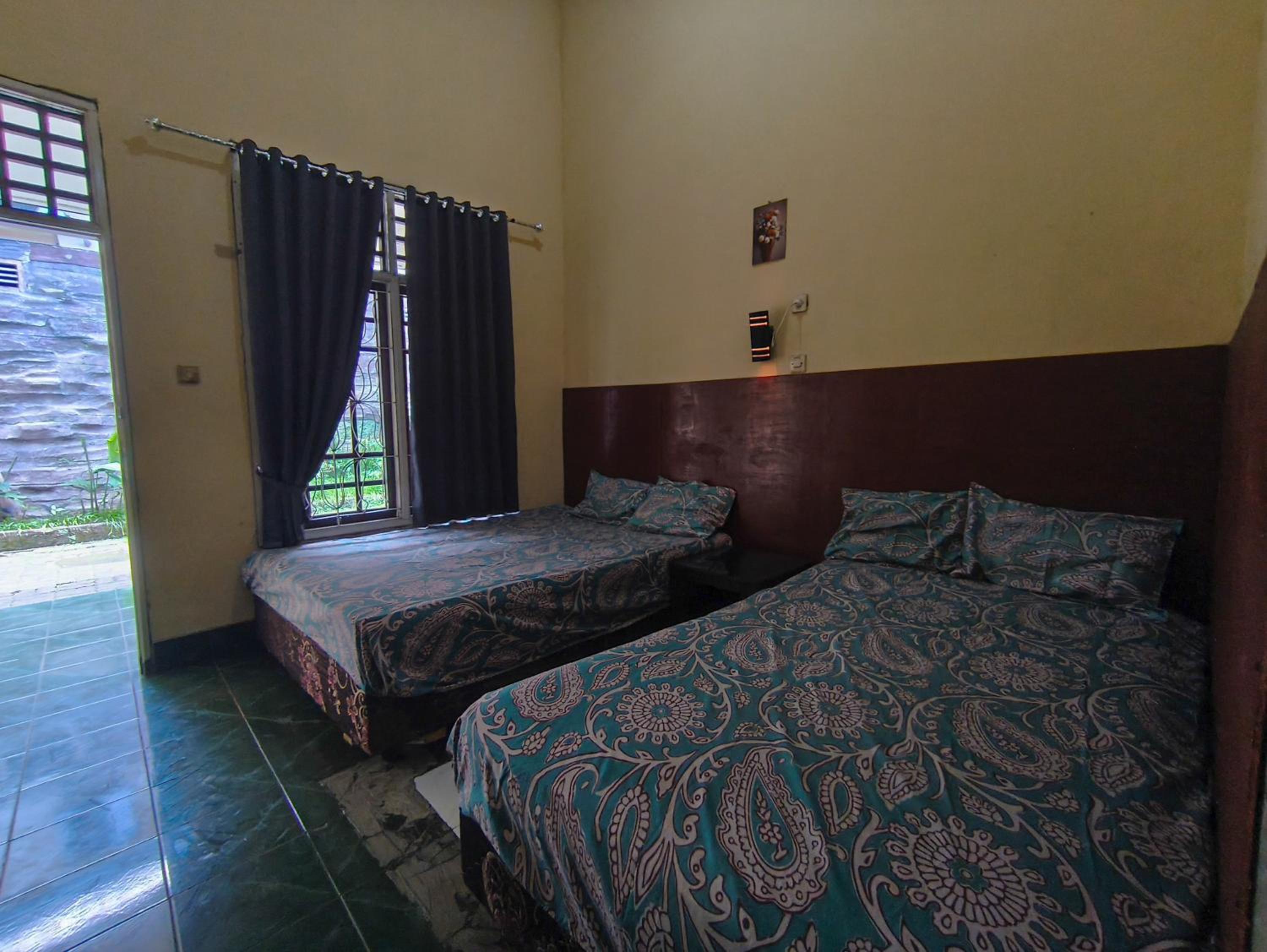 Loox Hotel Grand Aroya