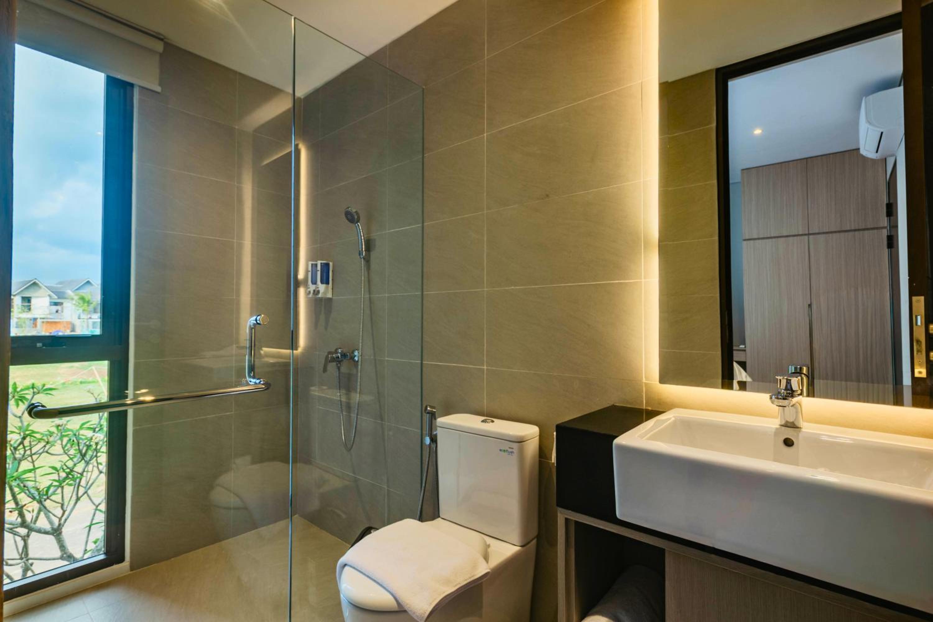 Resvara F29 - 3BR House at Ciputra Beach Resort
