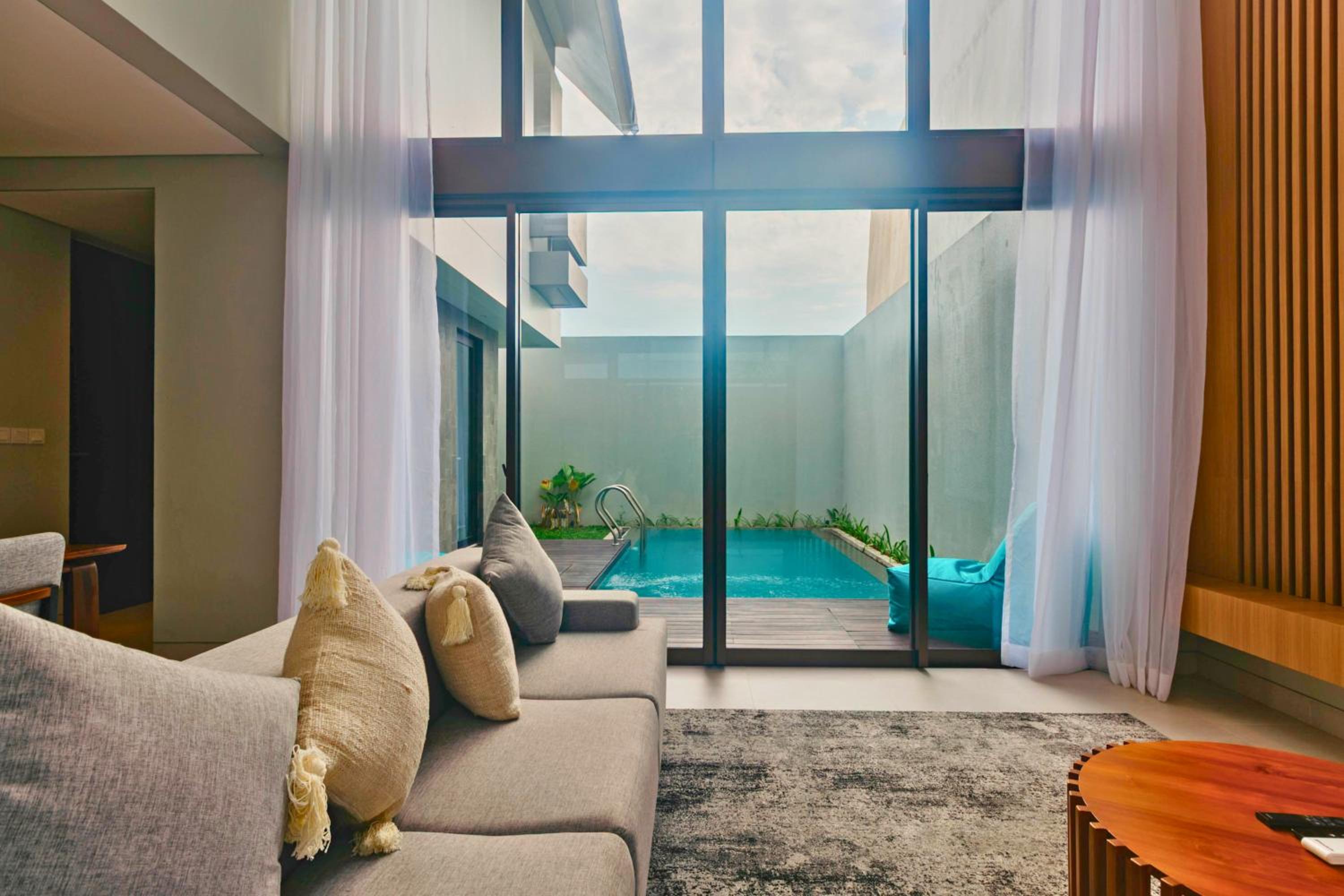 Resvara F27 - 3BR Private Pool Villa in Ciputra