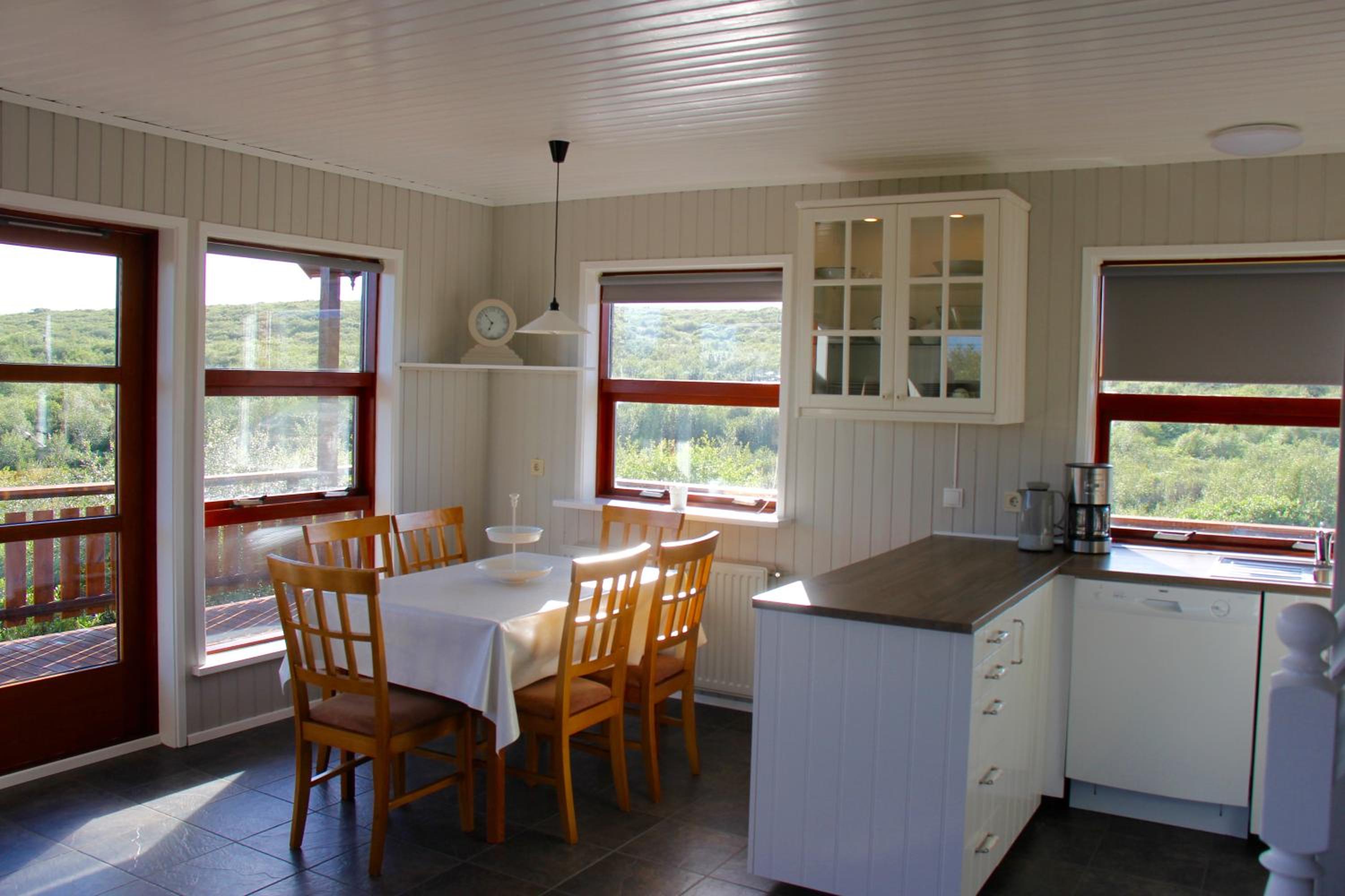 Brekkugisting Villa