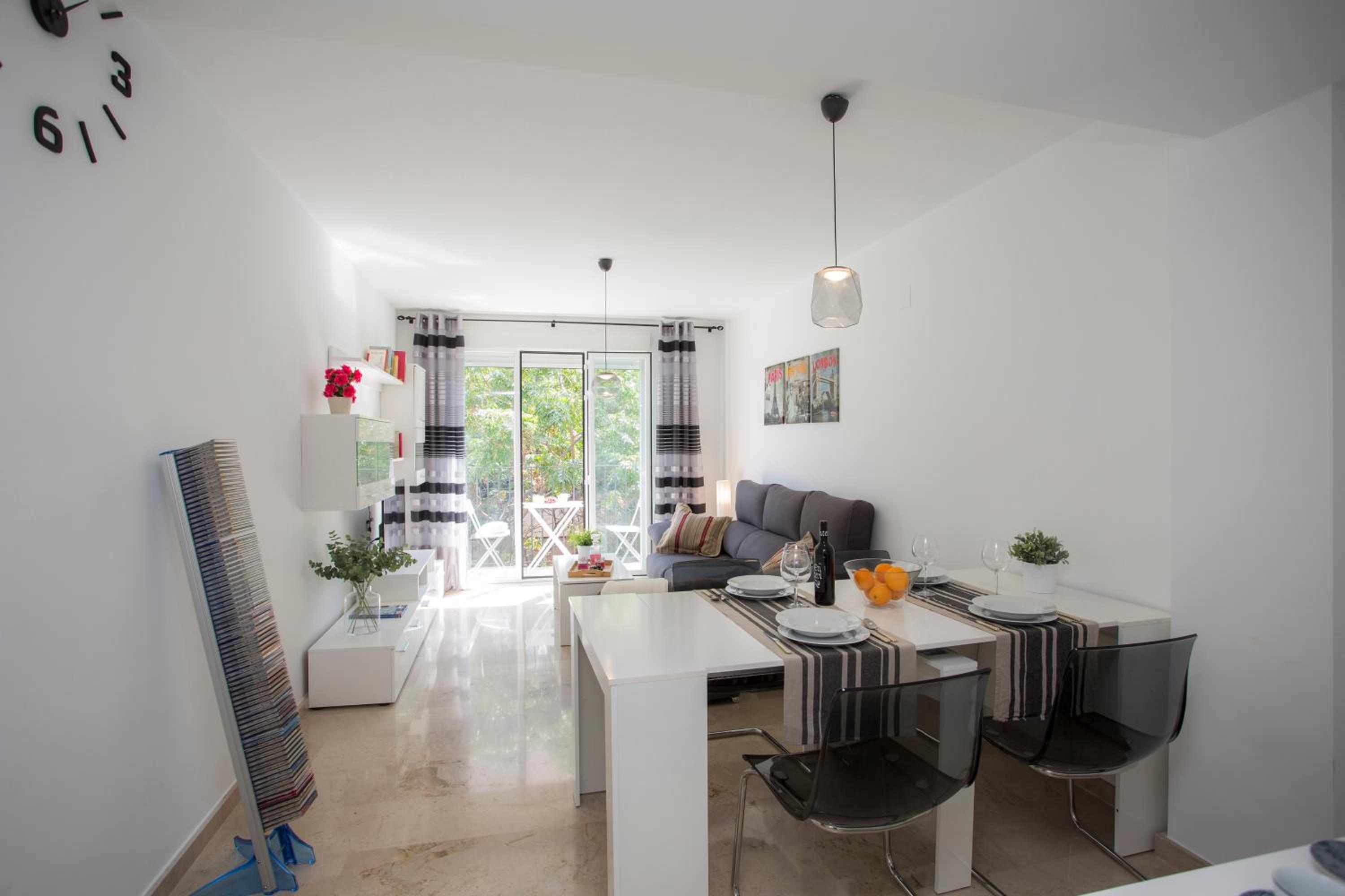 SingularStays Na Jordana
