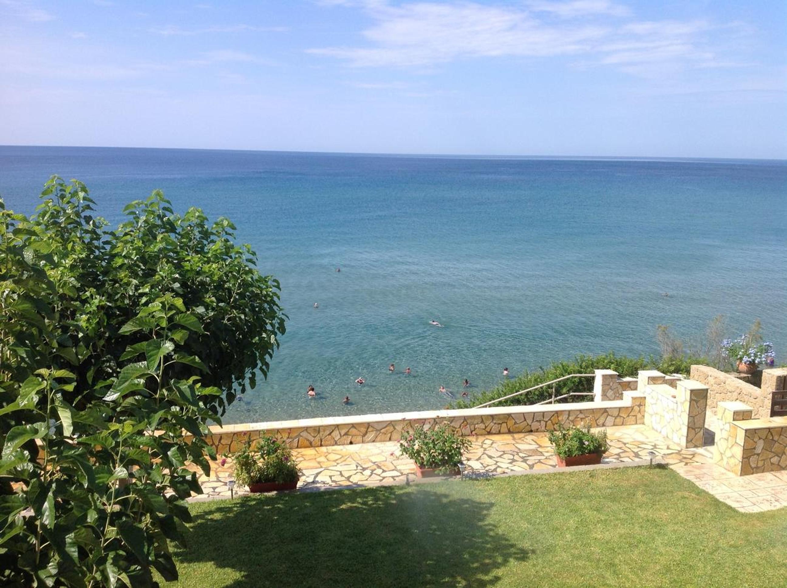 Aquarius House view 3