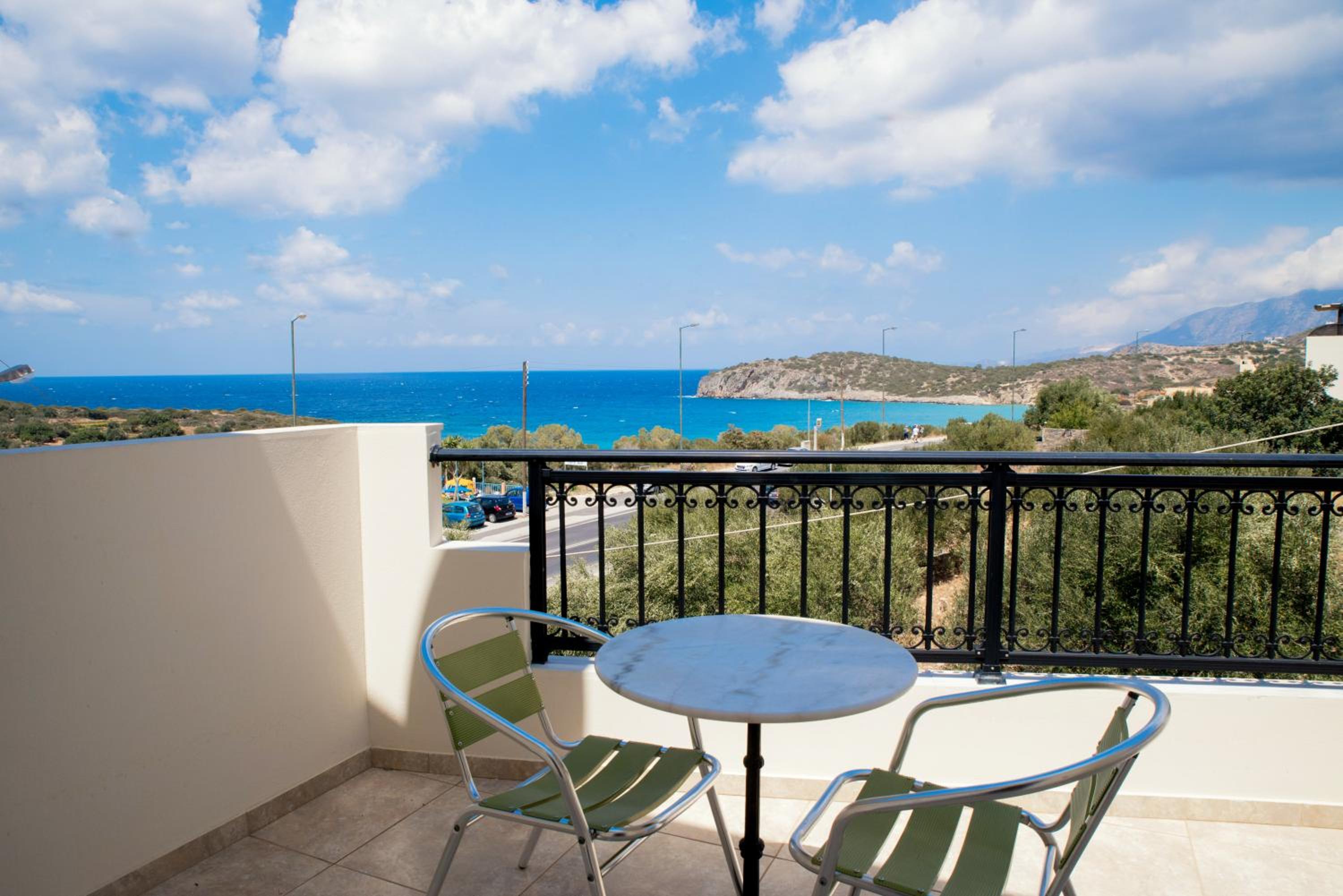 Vrokastro Apartments