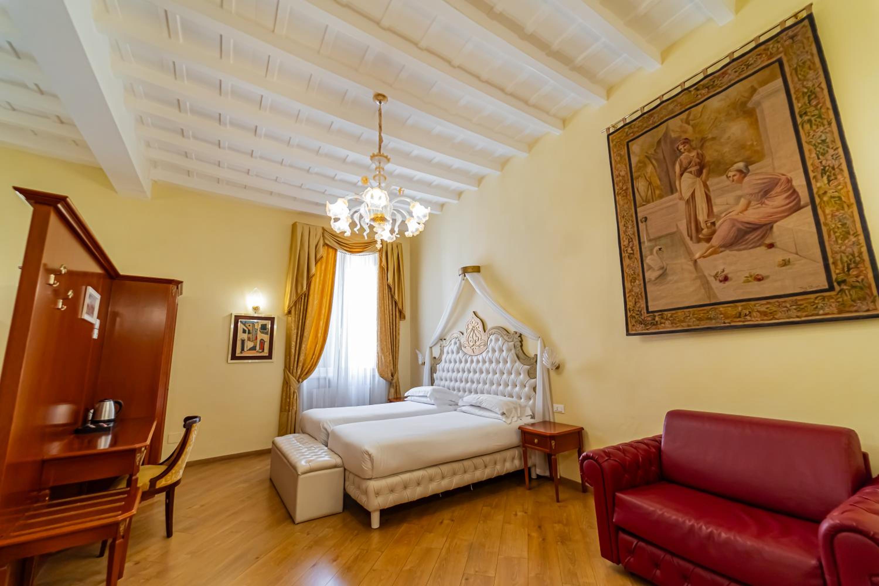 Trevi roma suites