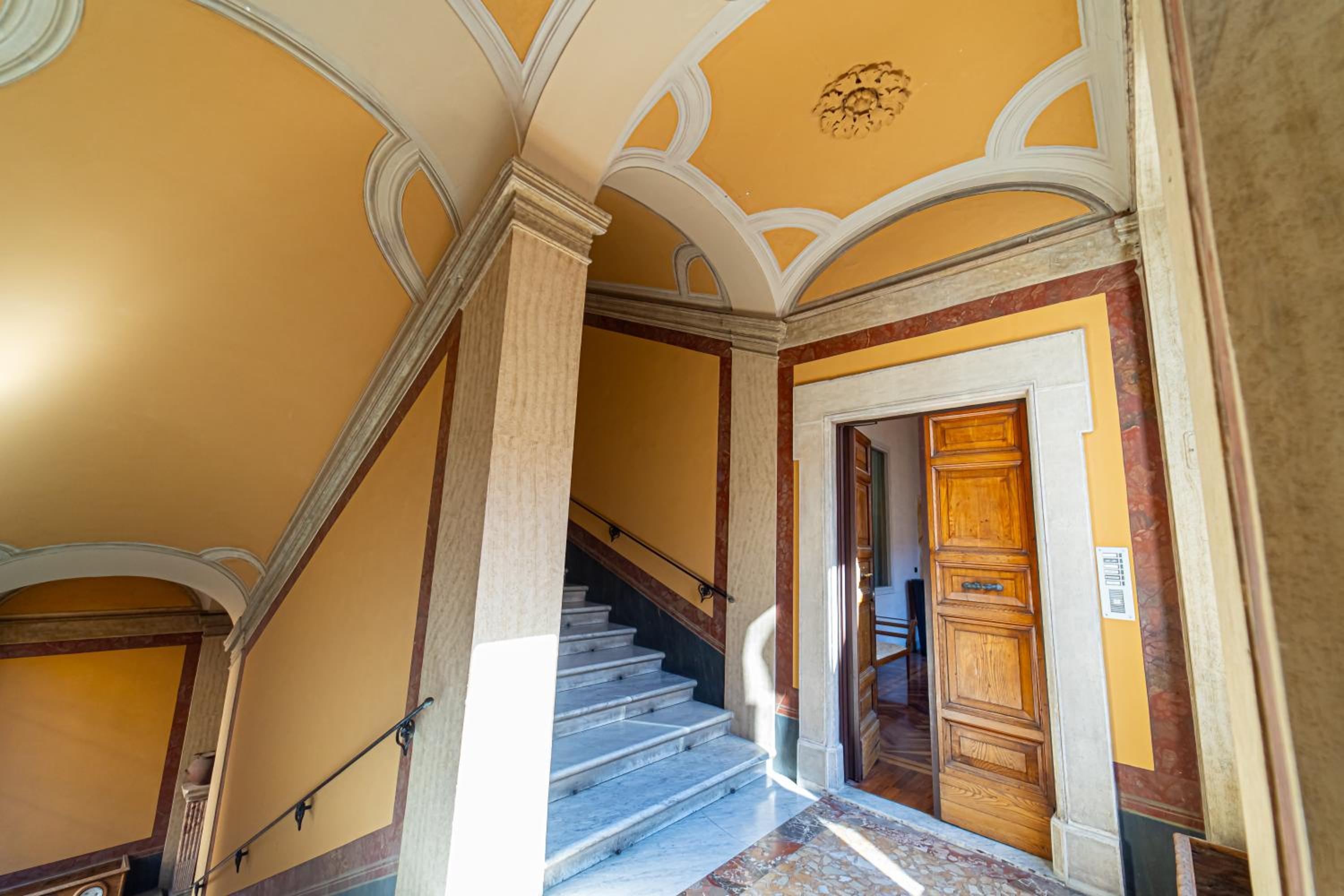 Trevi roma suites