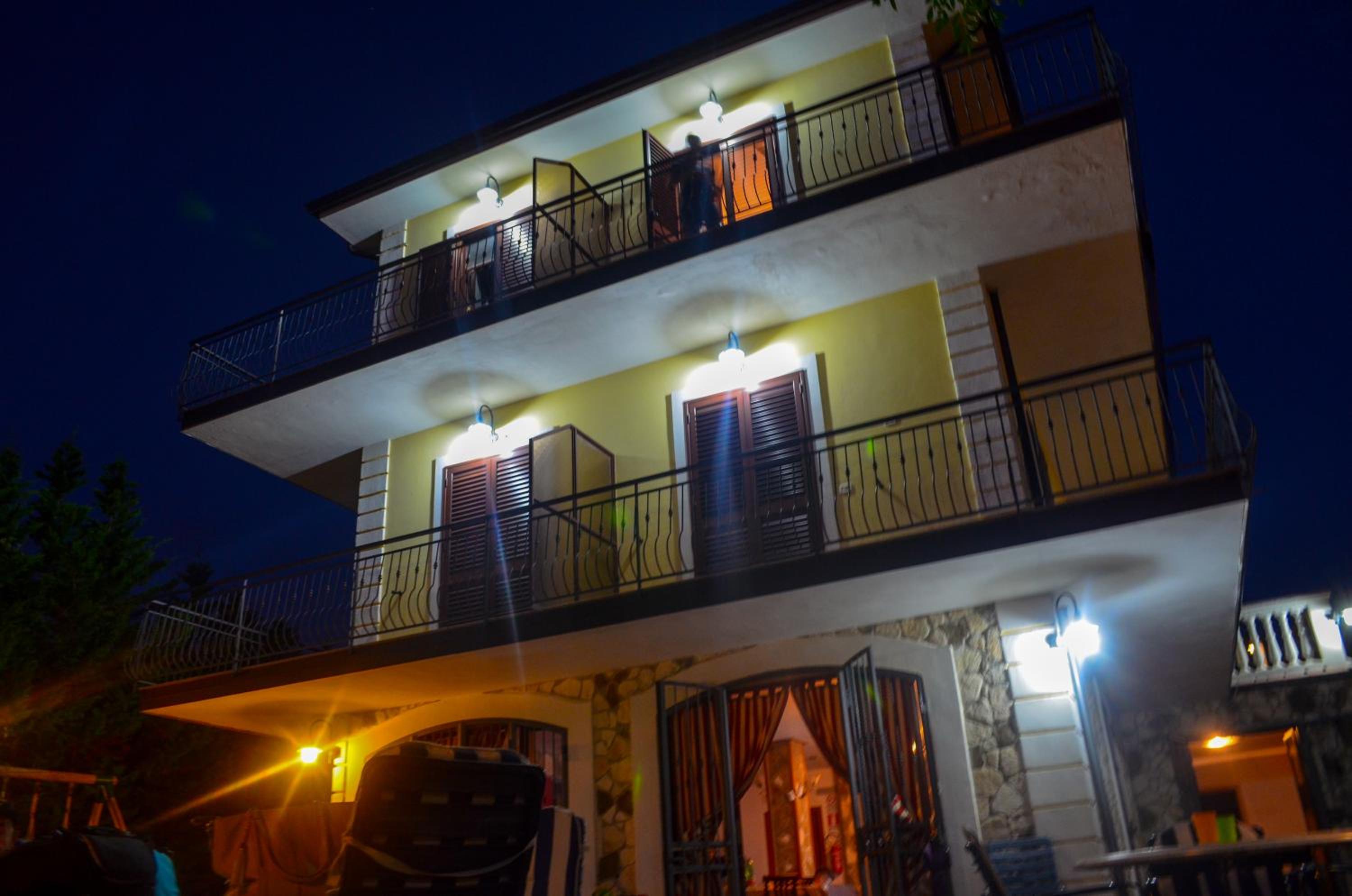 Villa Malandrino Guest House