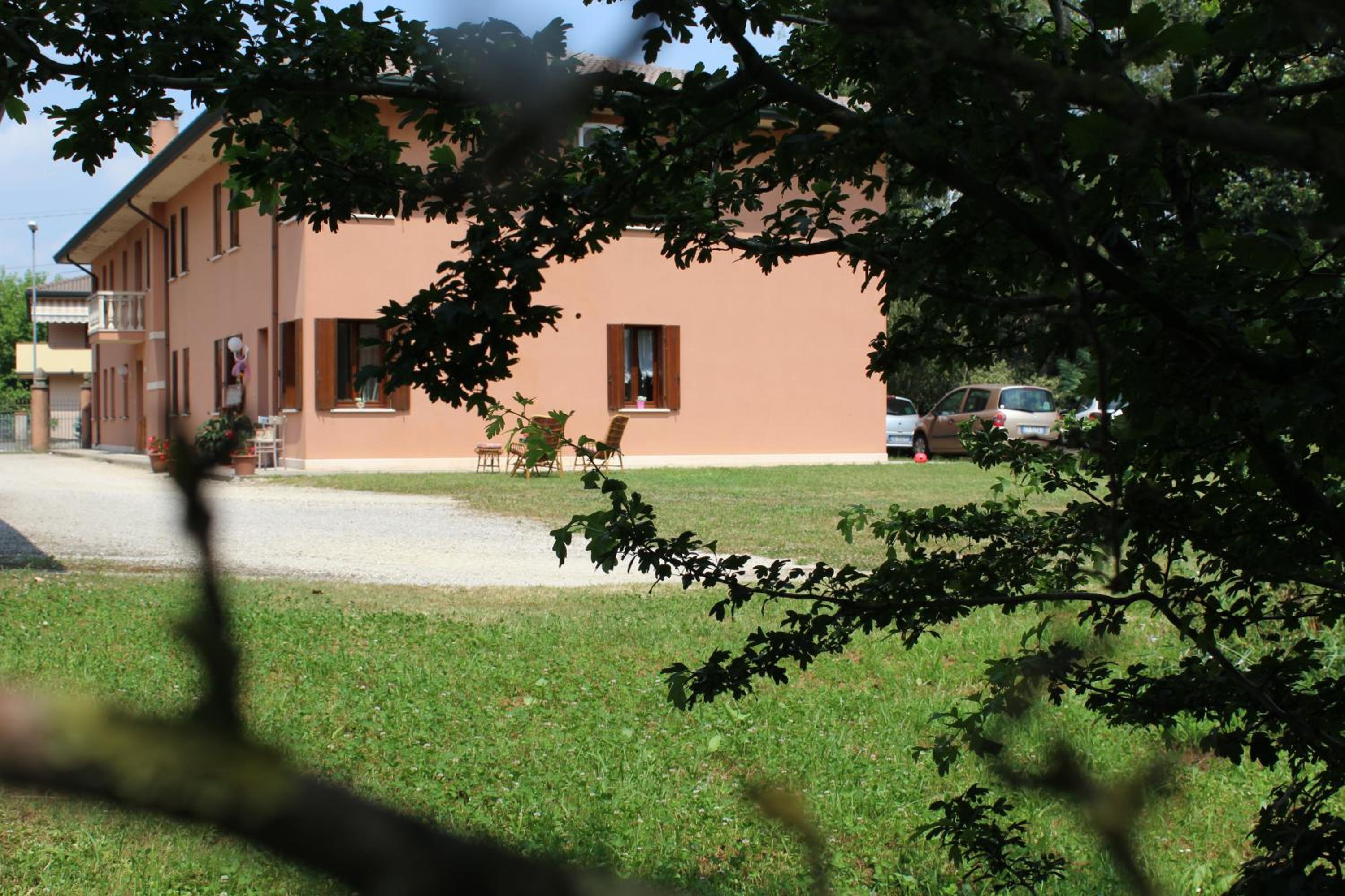Photo 43