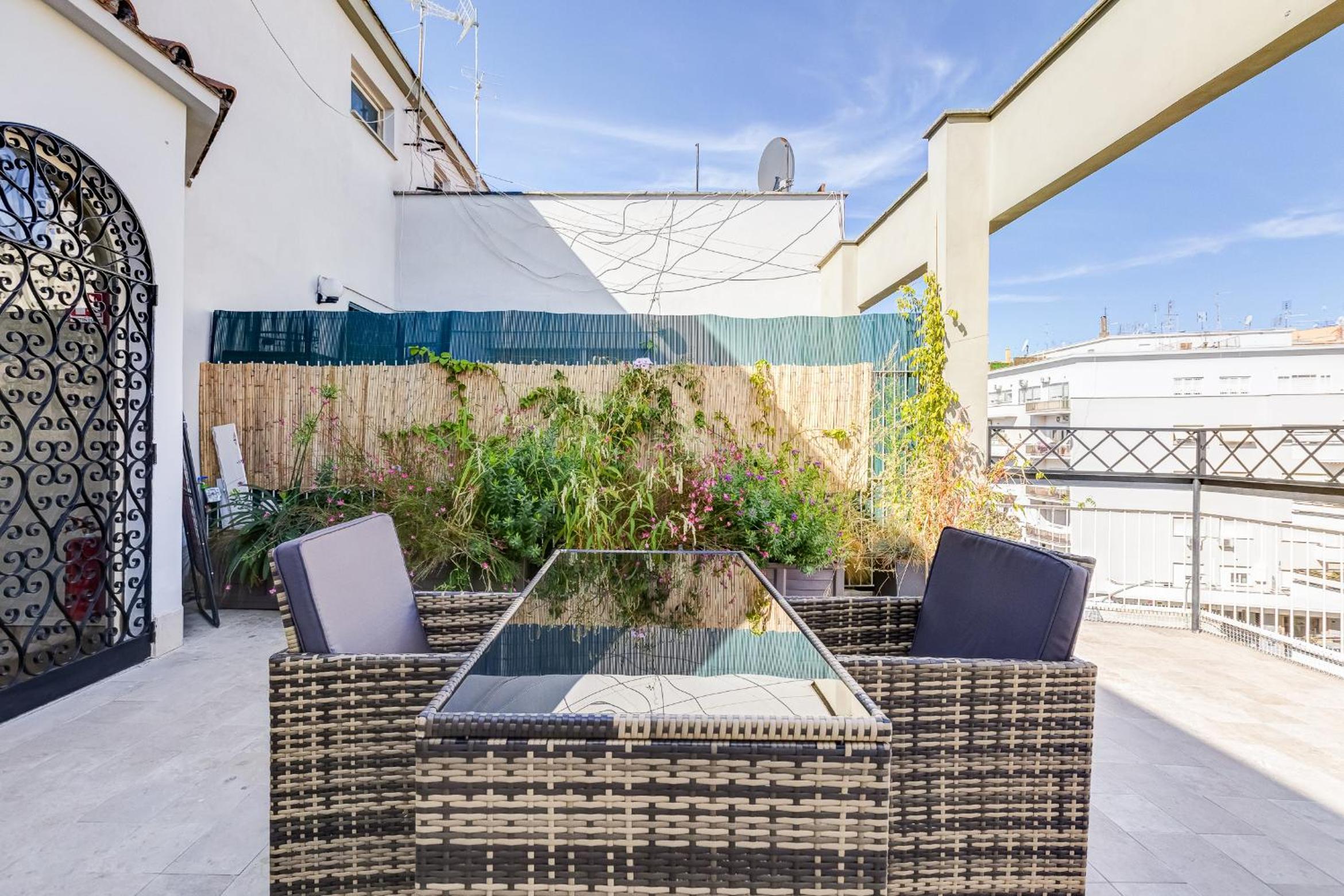 BMGA l Chill Apt with Terrace Close to the Vatican