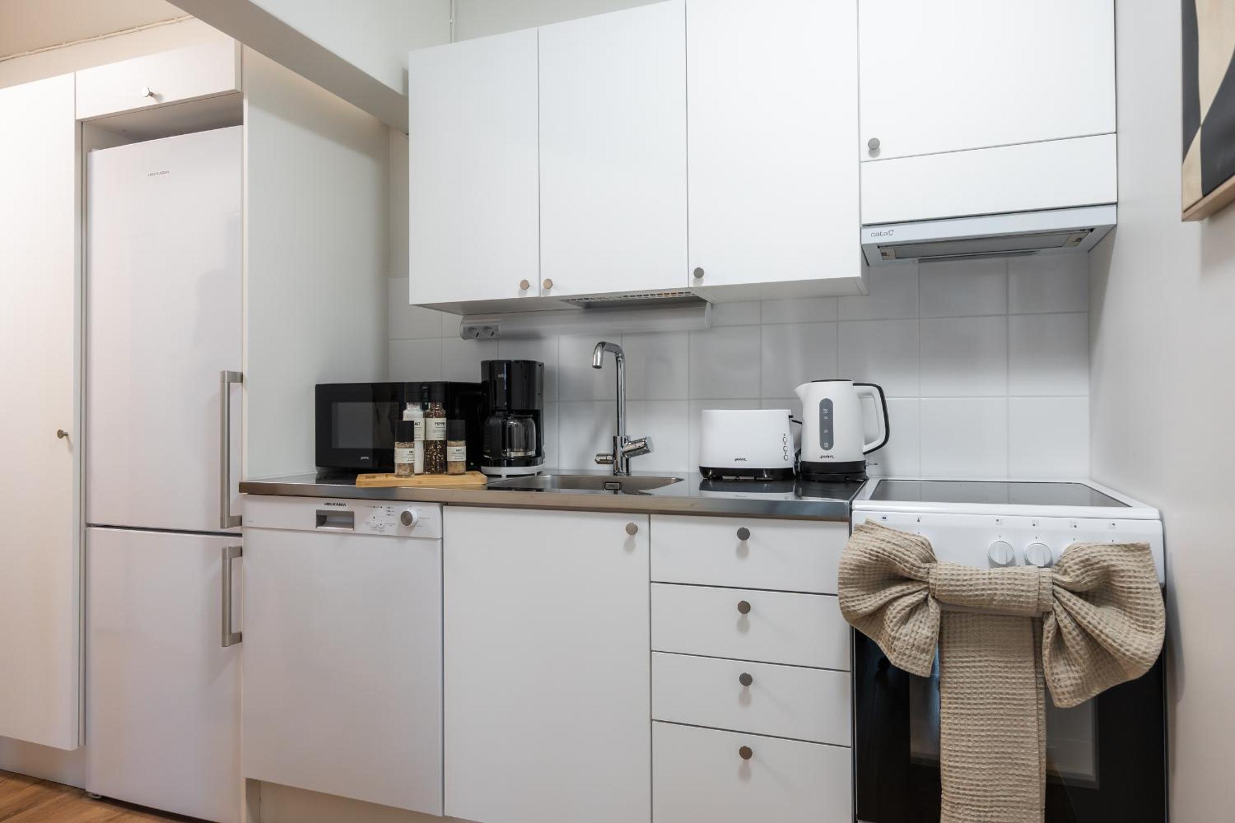 Snowlight Apartment By BookLapland