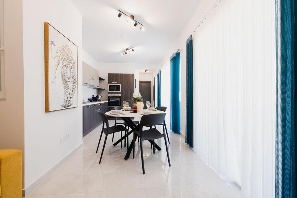 PH Jacuzzi &StunningTerrace Near Tarxien Temples