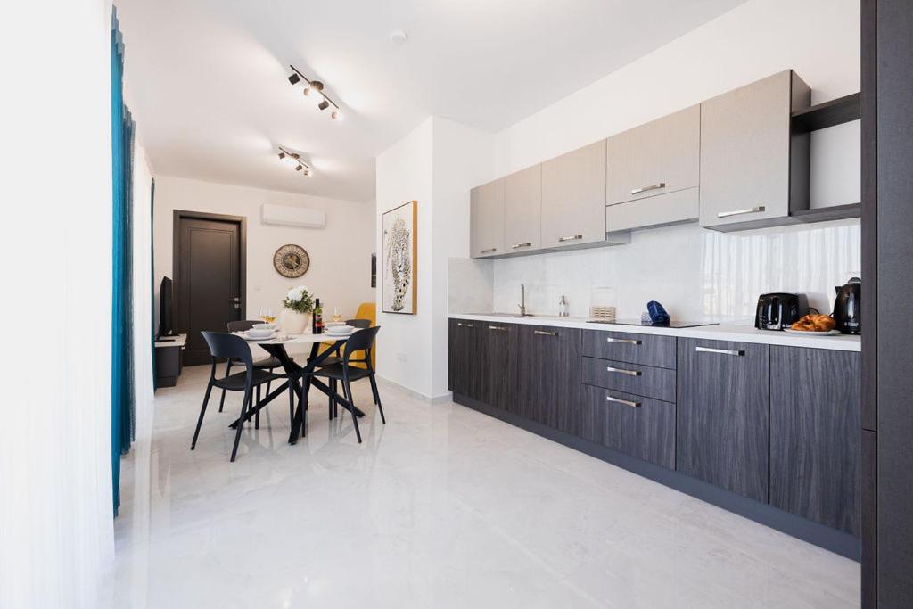PH Jacuzzi &StunningTerrace Near Tarxien Temples