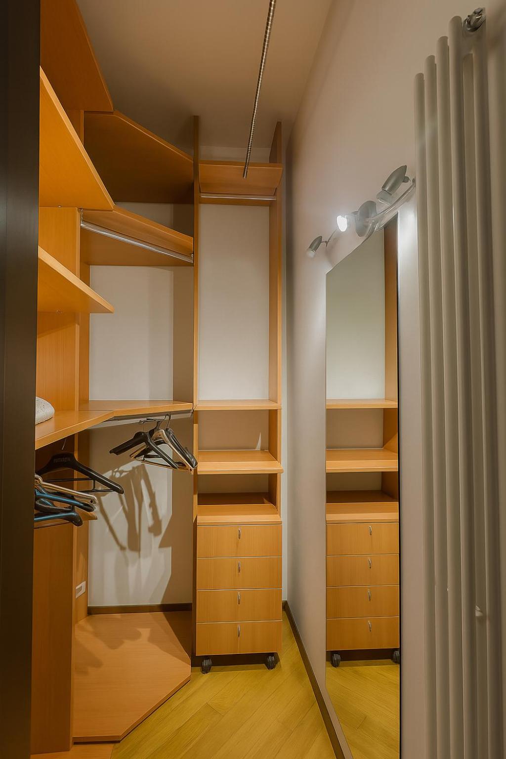 WELCOME RIVIERA-Primavera 1A- Vista mare- spazioso e comodo appartamento-2 bagni-wifi-aria condizionata in ogni stanza-garage a pagamento 15 euro al giorno