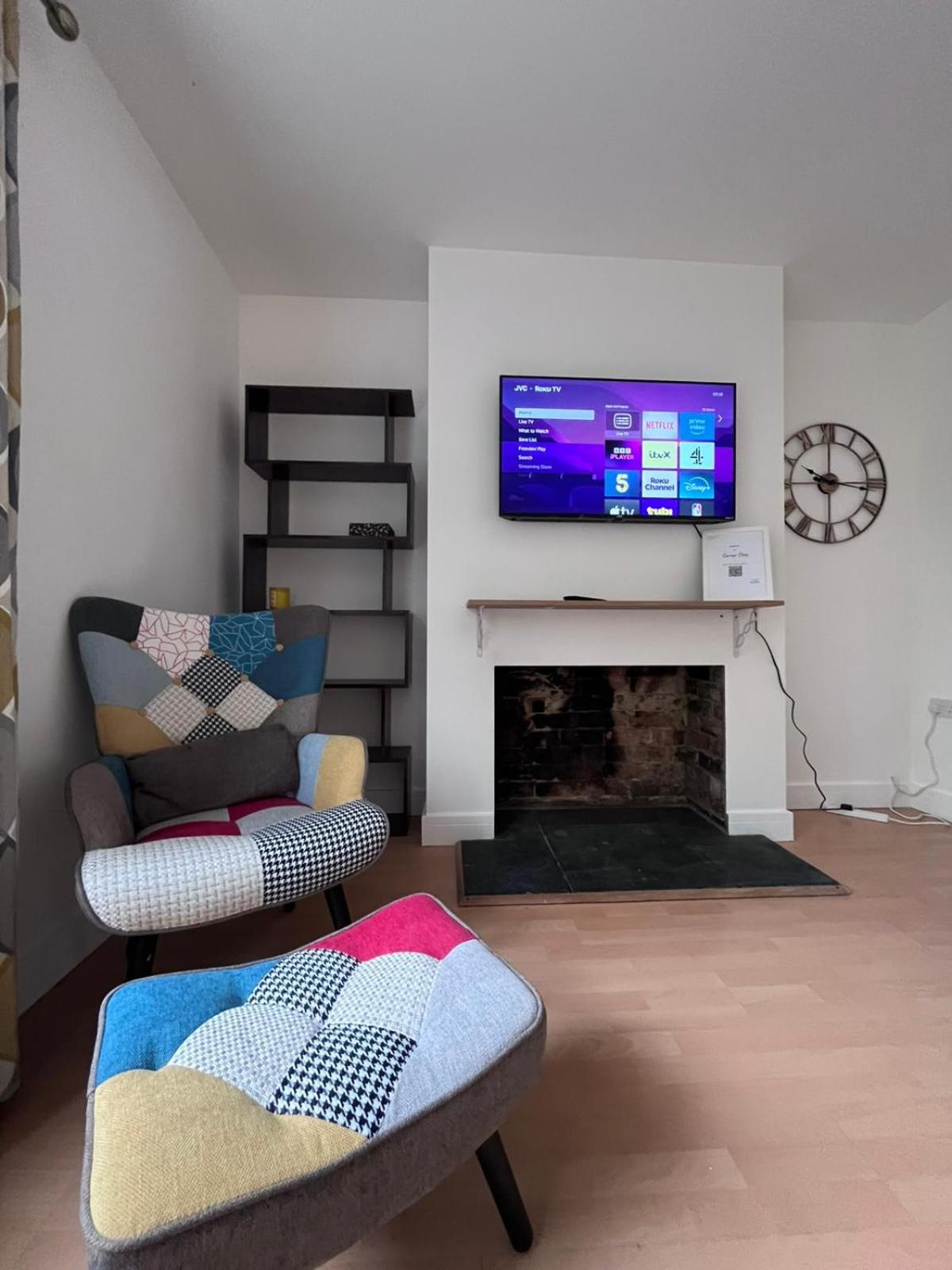 2-Bed Family House Nr Nottingham City Hospital, Arnold, Mansfield with Free WiFi