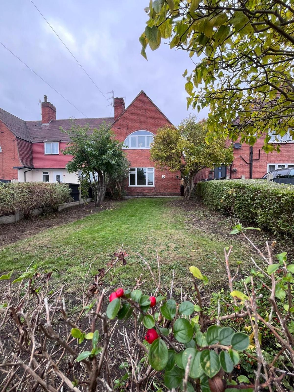 2-Bed Family House Nr Nottingham City Hospital, Arnold, Mansfield with Free WiFi