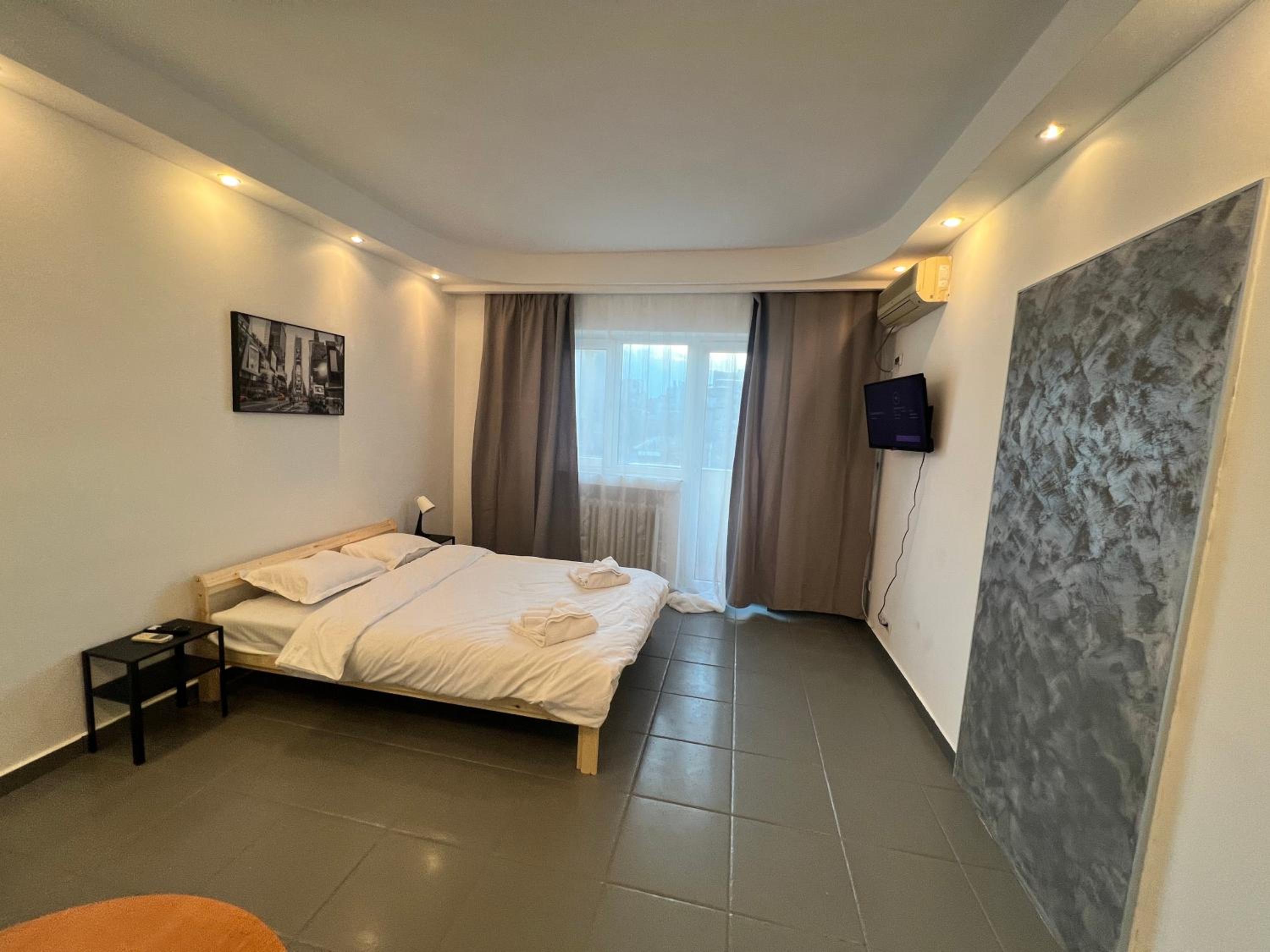 Prestigious Area Central Studio
