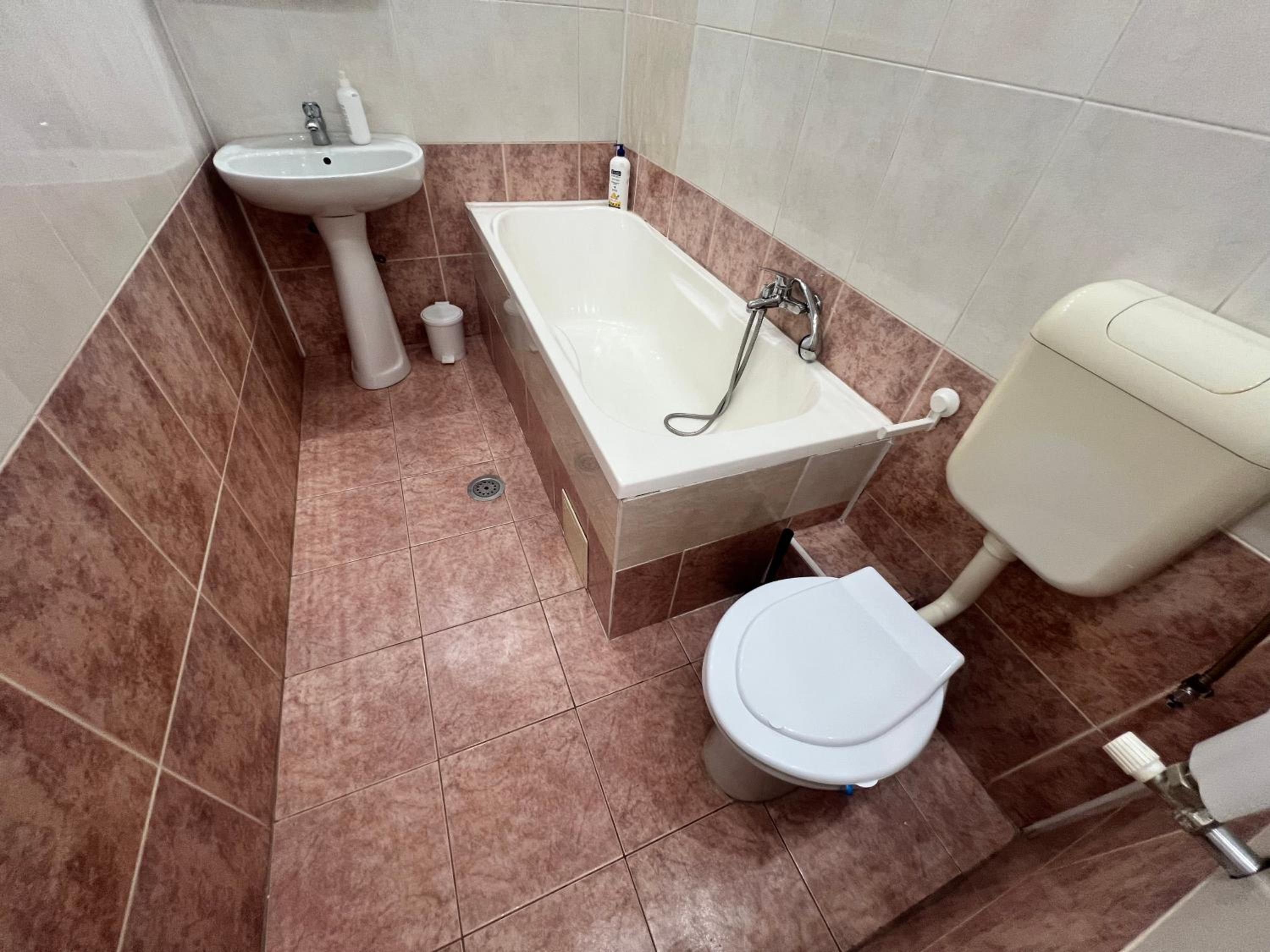 Prestigious Area Central Studio