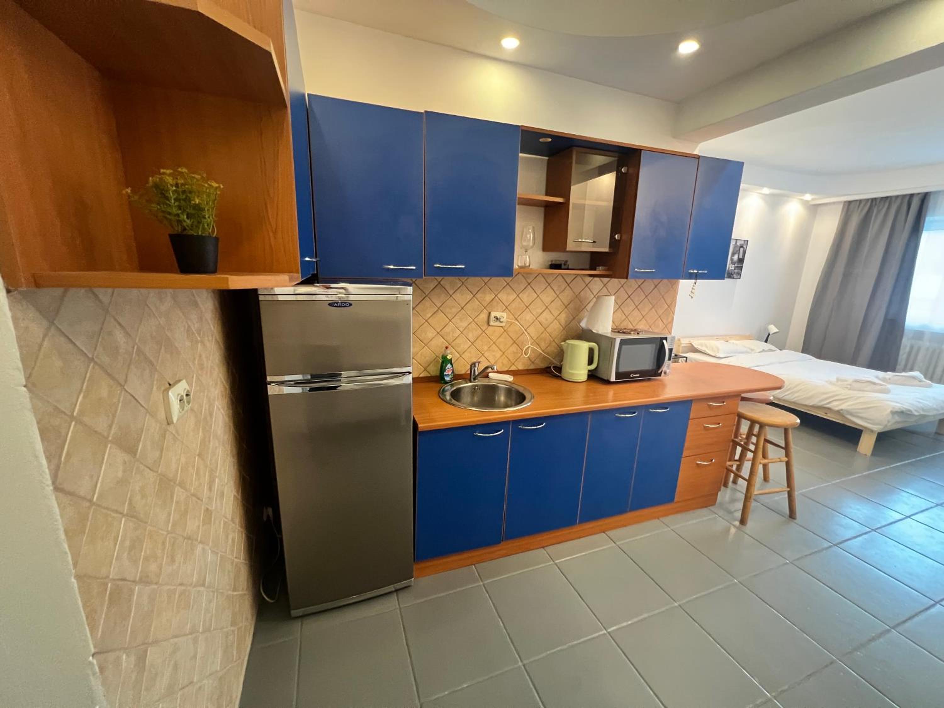 Prestigious Area Central Studio