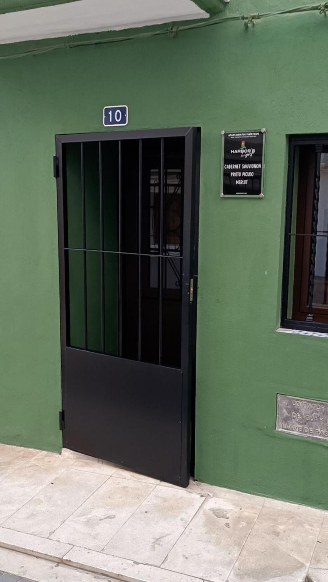 Merlot - Harbor's Light