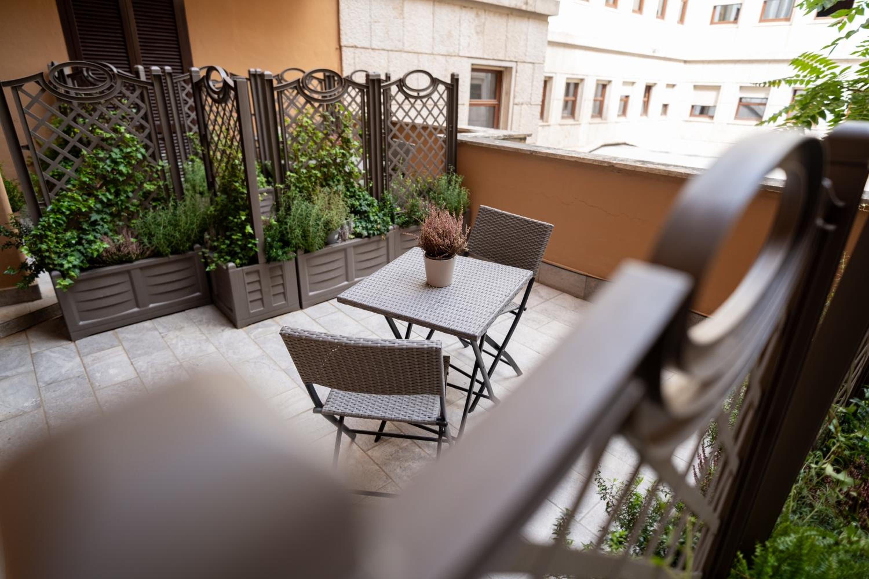 Roma suite hotel