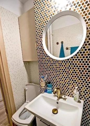 Luxury 2BR Apartment Victoriei with Parking!