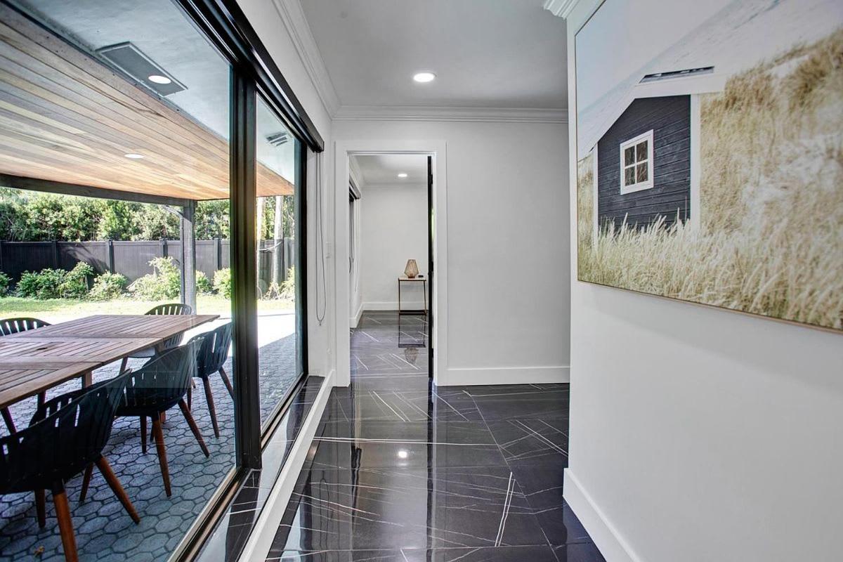 Coral Lane by Rove Travel - Home with Pool & BBQ