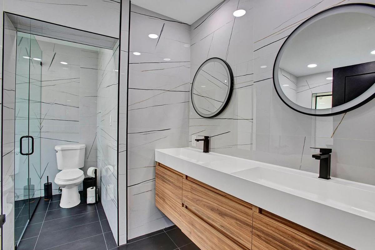 Coral Lane by Rove Travel - Home with Pool & BBQ