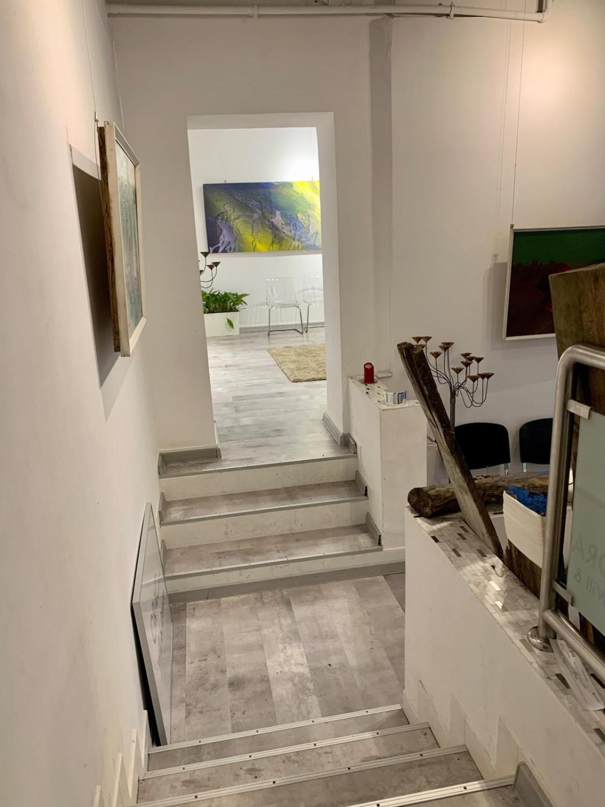 Stay, Work, Meet in Creative Space in Centrum