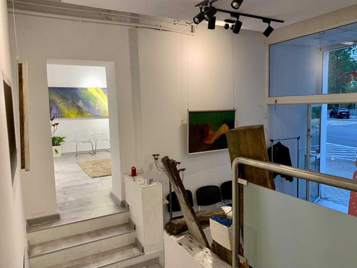 Stay, Work, Meet in Creative Space in Centrum