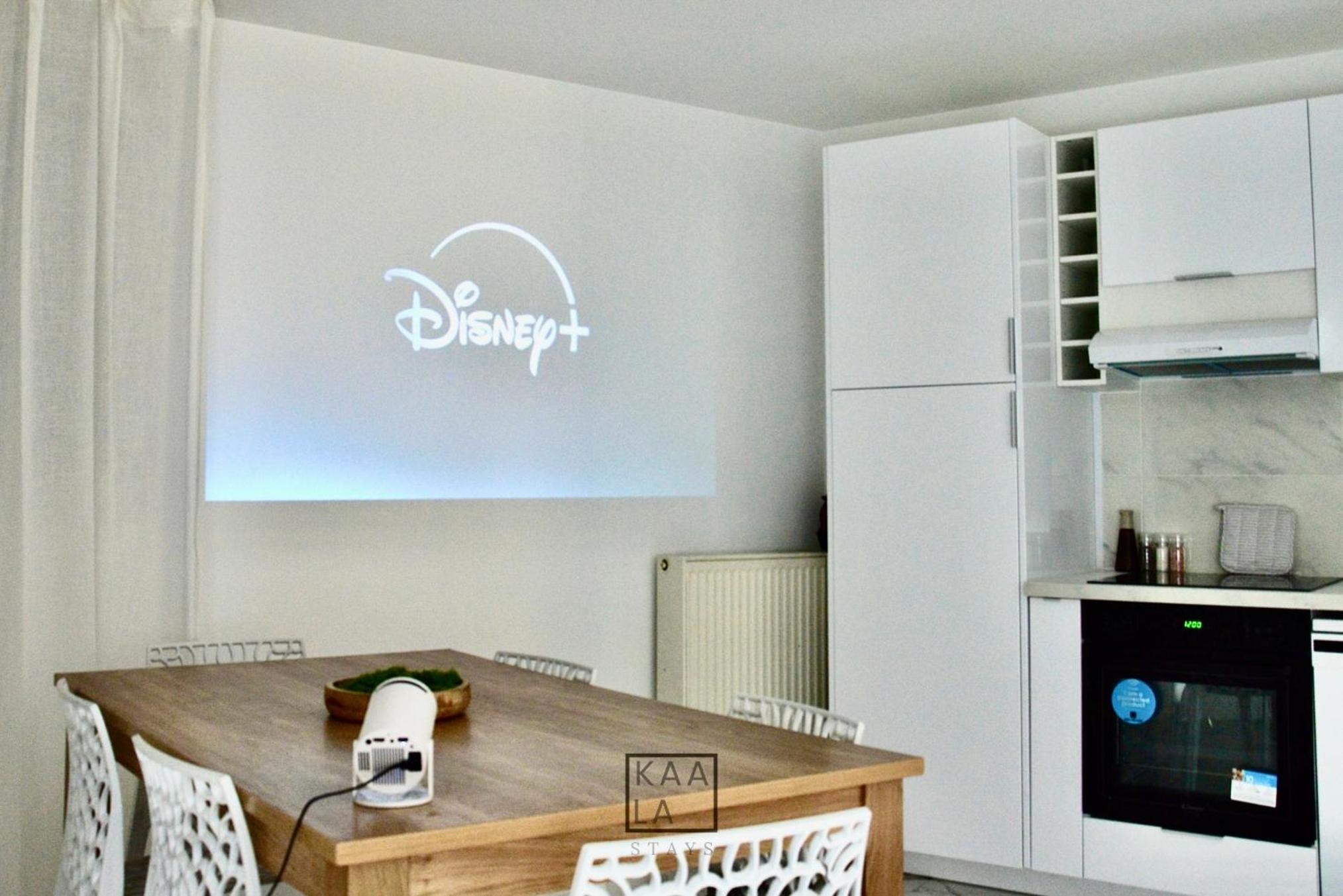 KAALA RIVERSIDE Deluxe apt entre Disney et Paris free Parking