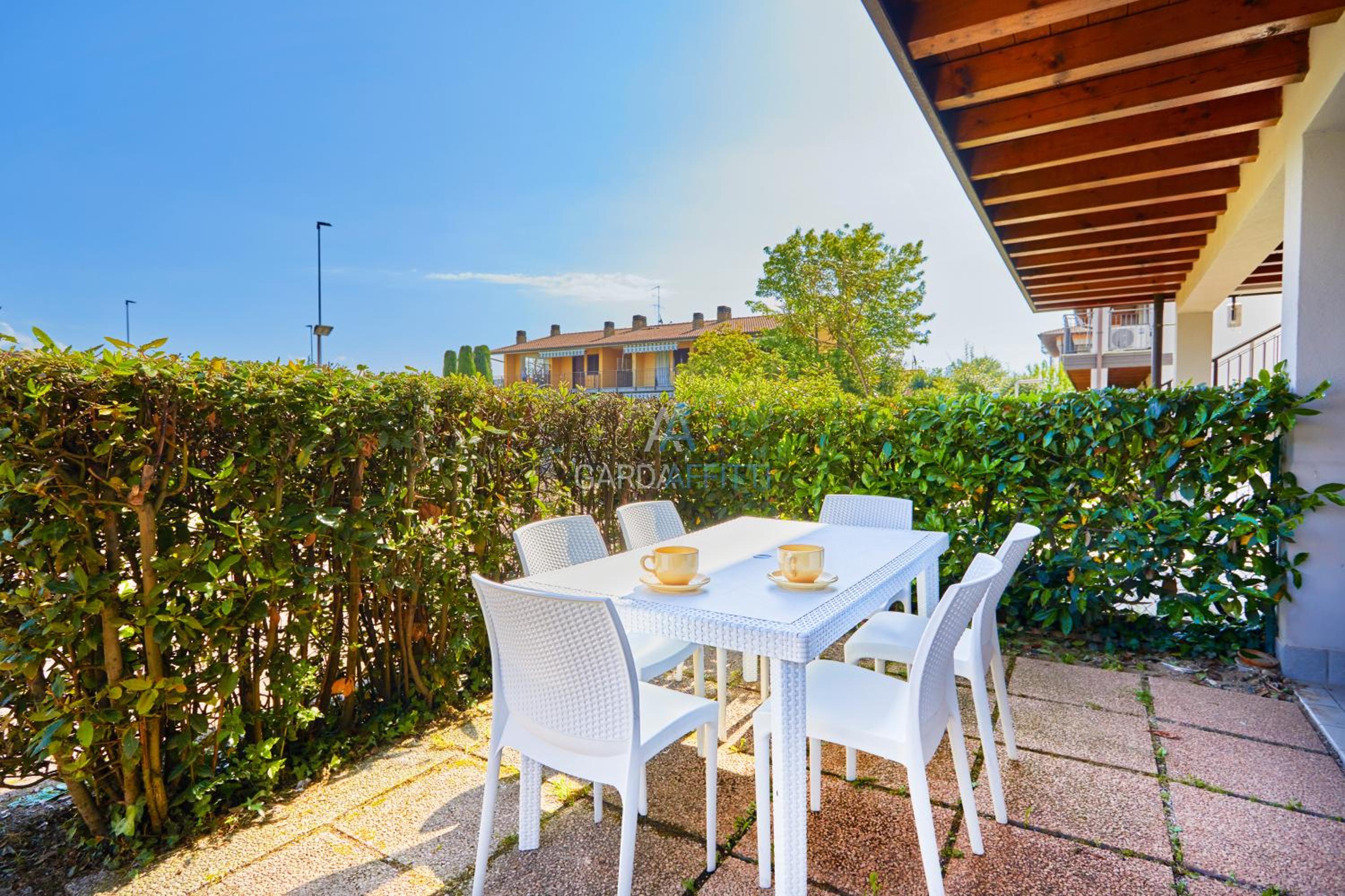 Praga Apartment - Relax in piscina a Sirmione