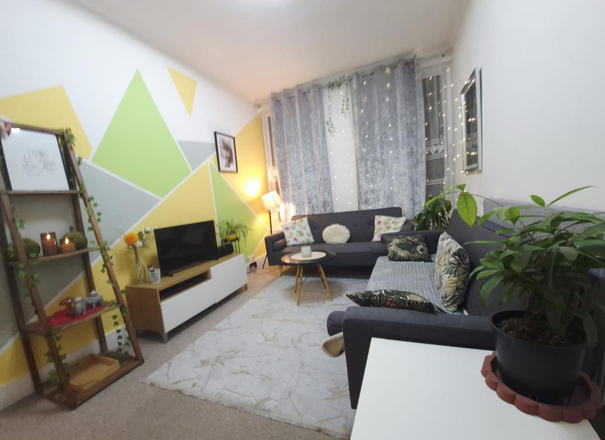 Turnpike lane Flat - Stylish and Bright Flat in North London N8 - 5 mins from Piccadilly line station