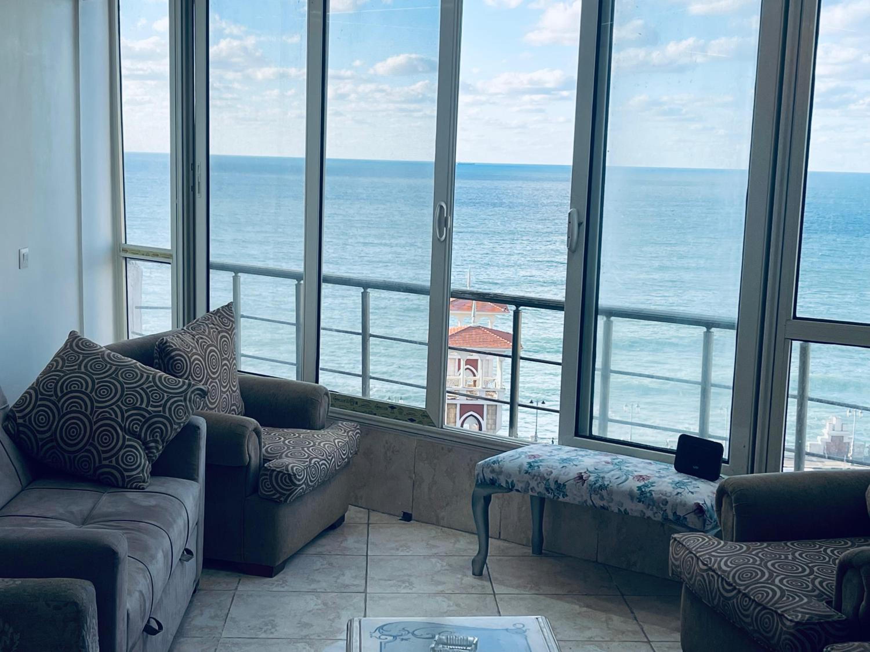 Stanly sea view